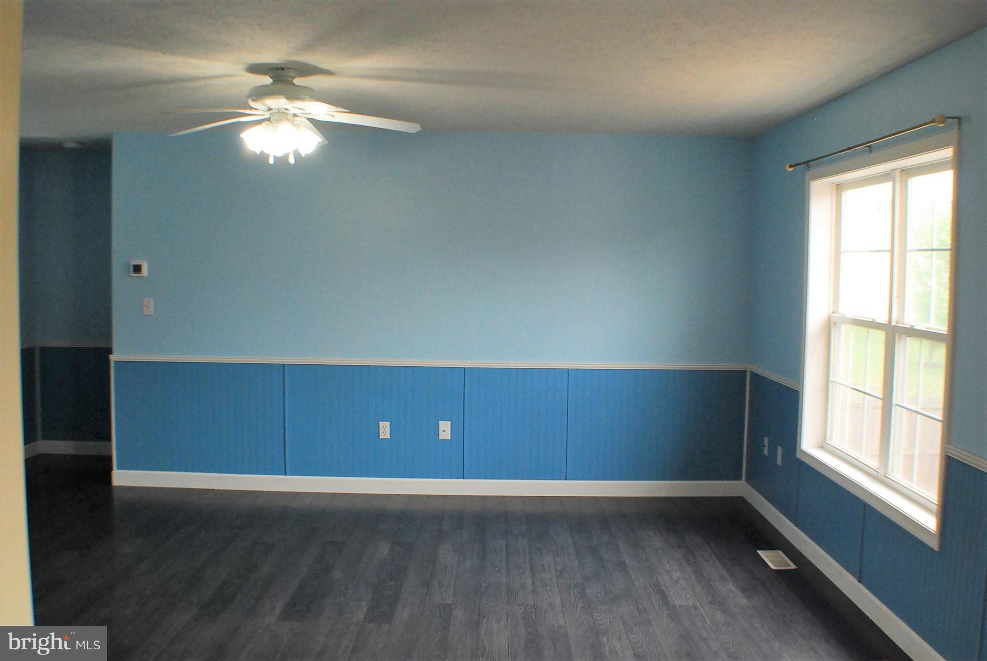 RIDGEFIELD - Residential