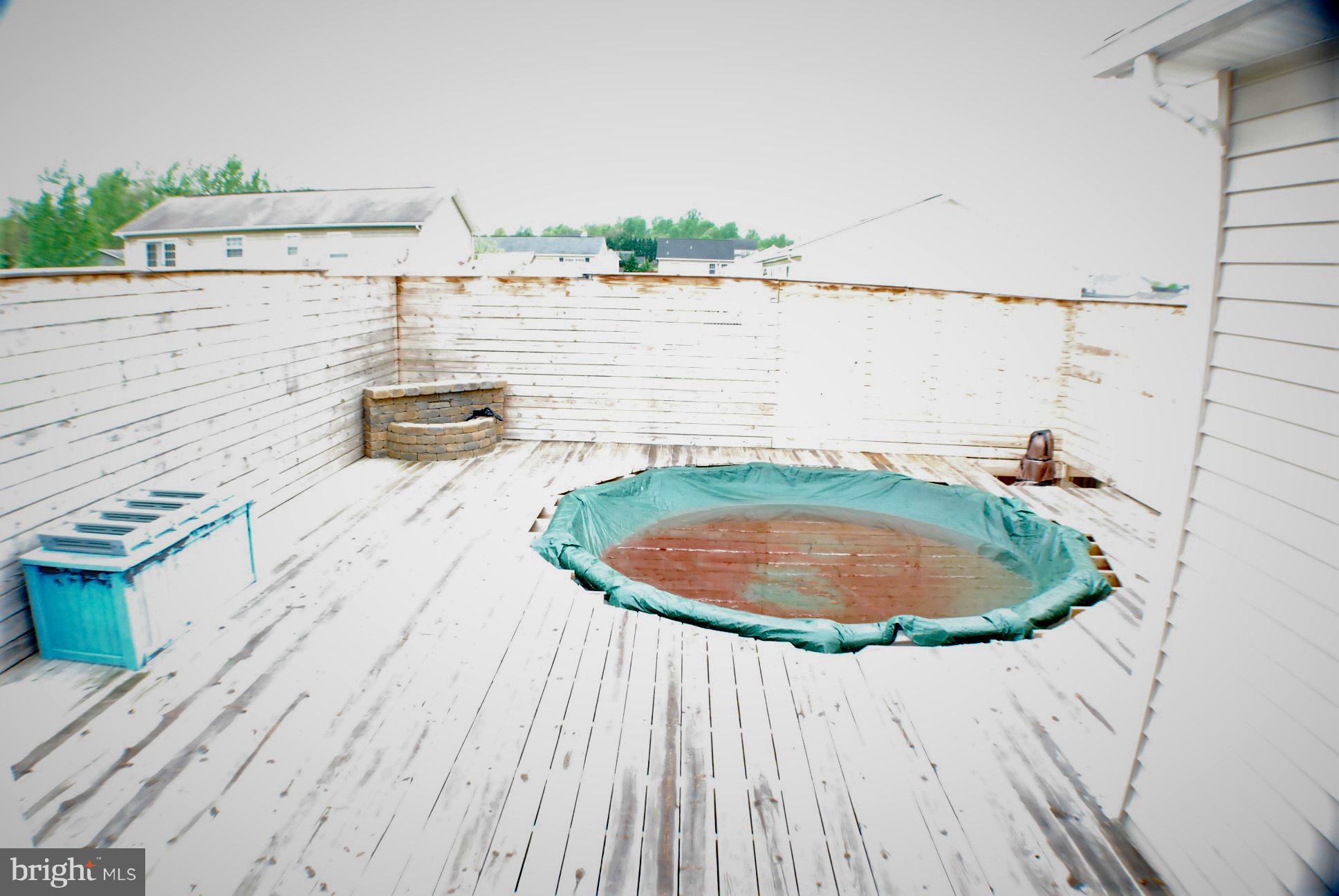 RIDGEFIELD - Residential