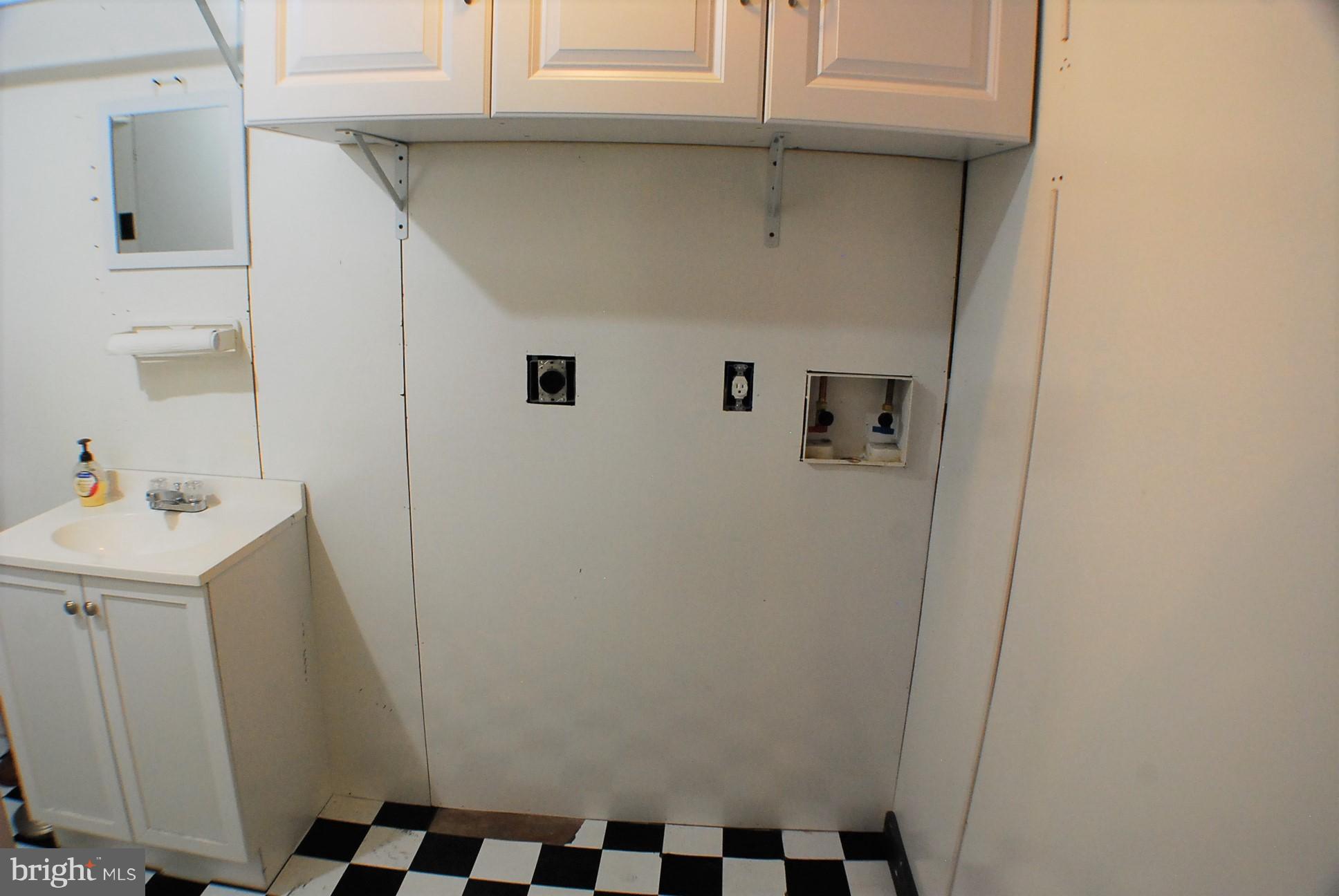 RIDGEFIELD - Residential