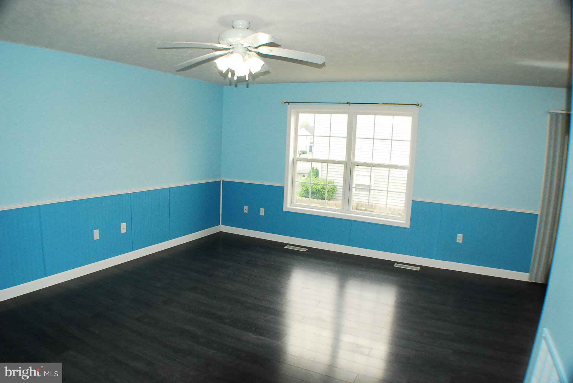 RIDGEFIELD - Residential