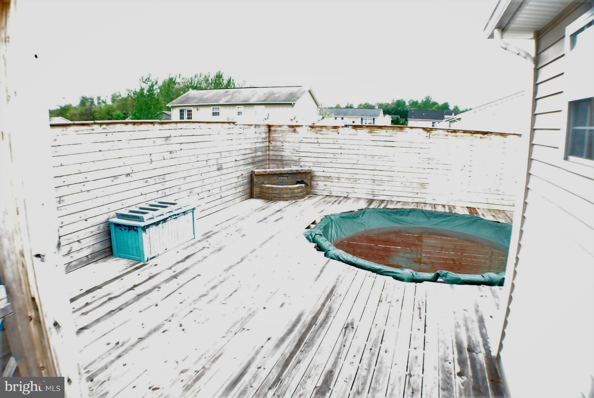 RIDGEFIELD - Residential