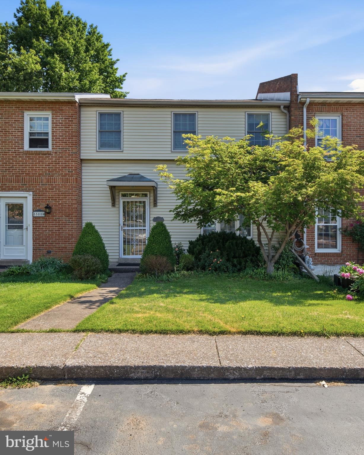 WILLIAMSBURG NORTH - Residential