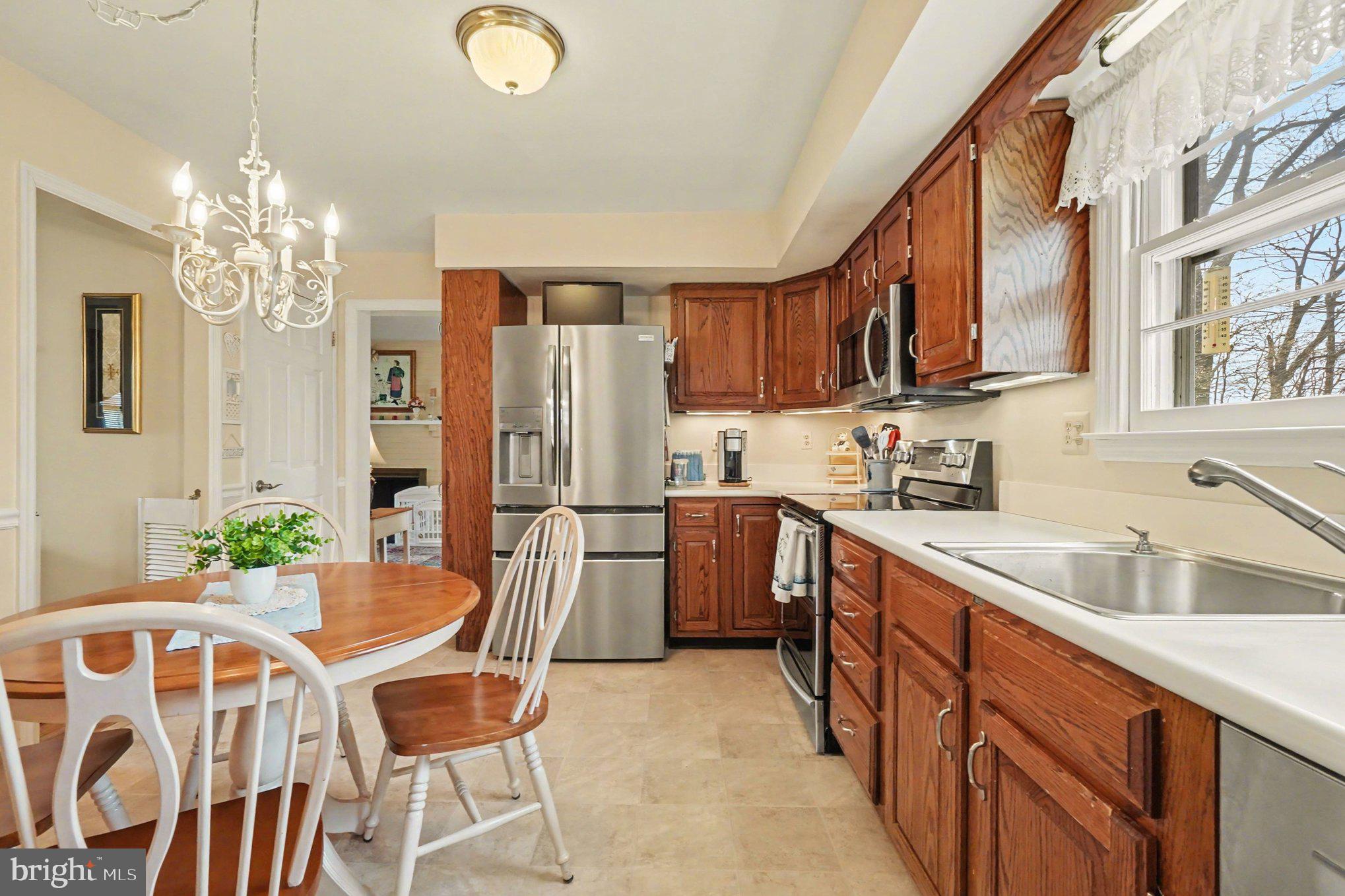 SKYLINE HILLS OF - Residential