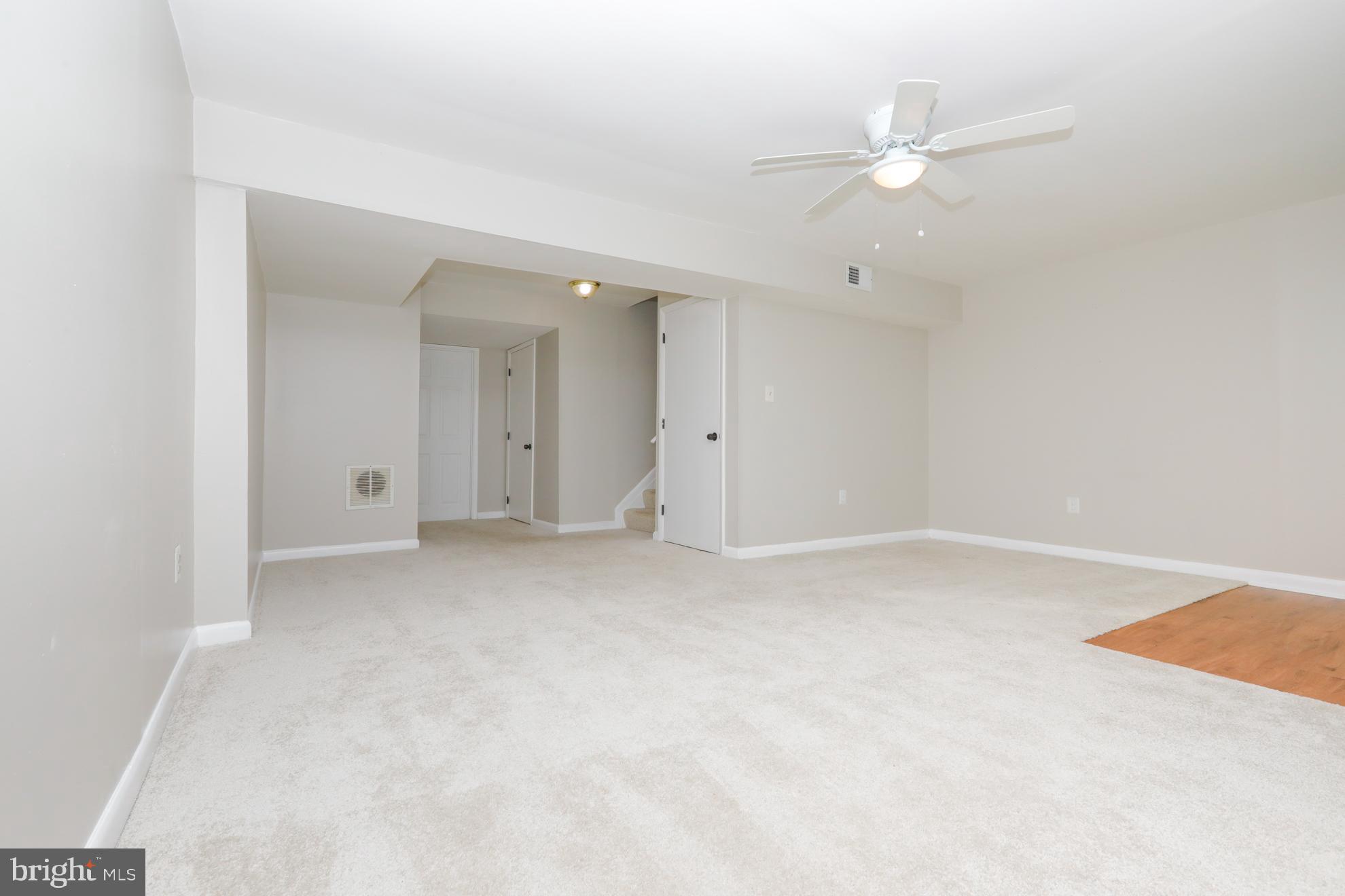 MONTCLAIR ST3 - Residential