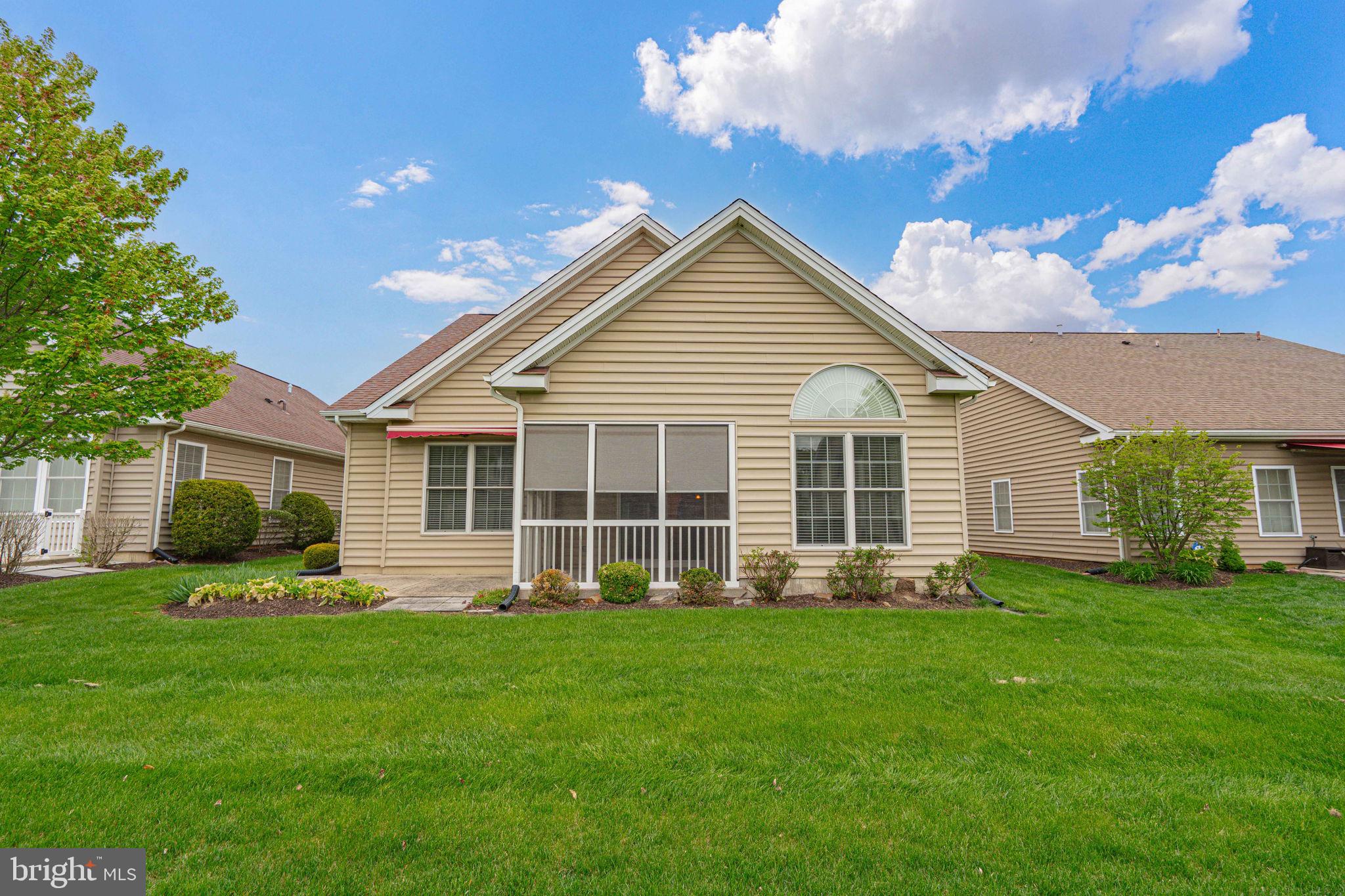 TRADITIONS OF AMERICA - Residential