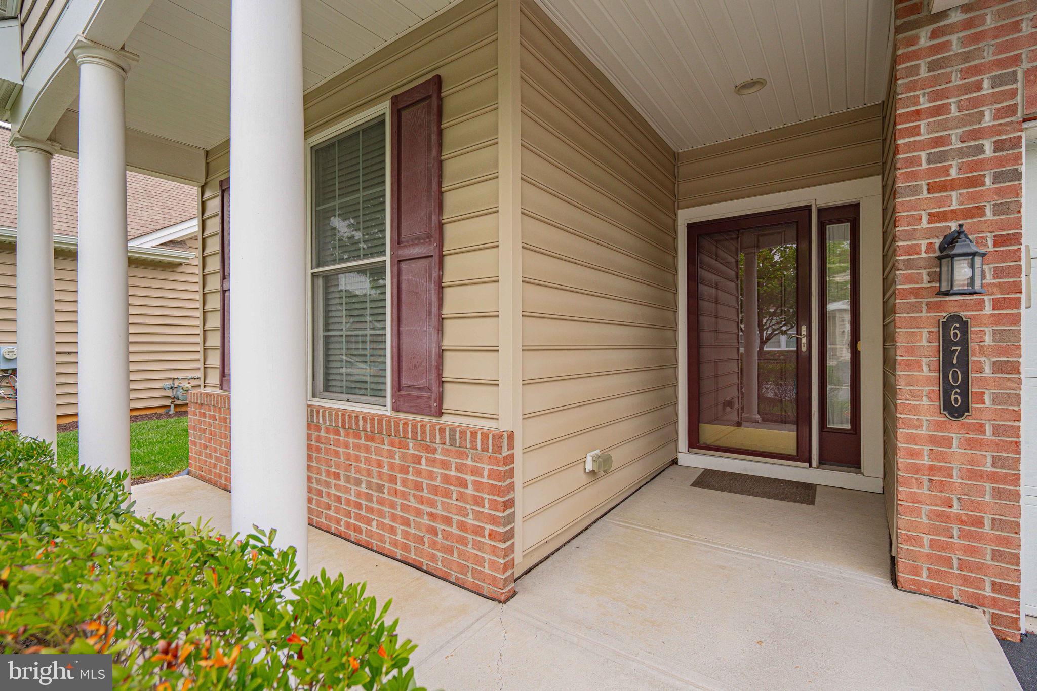 TRADITIONS OF AMERICA - Residential