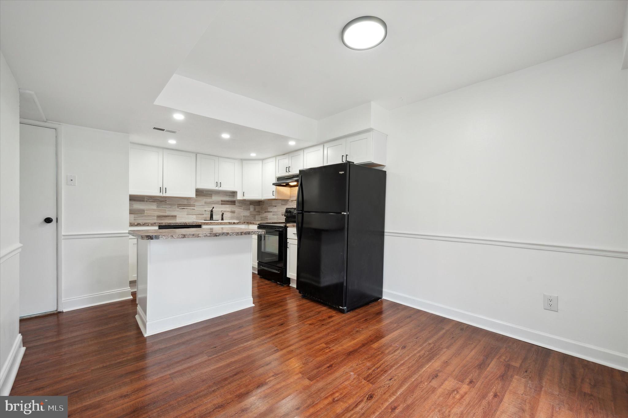 GREEN TREE - Residential Lease