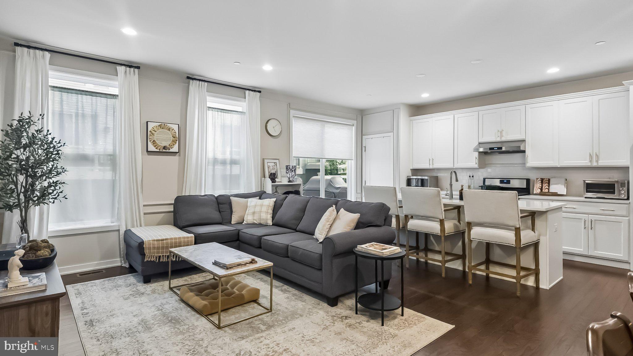 FRANKLIN STATION - Residential