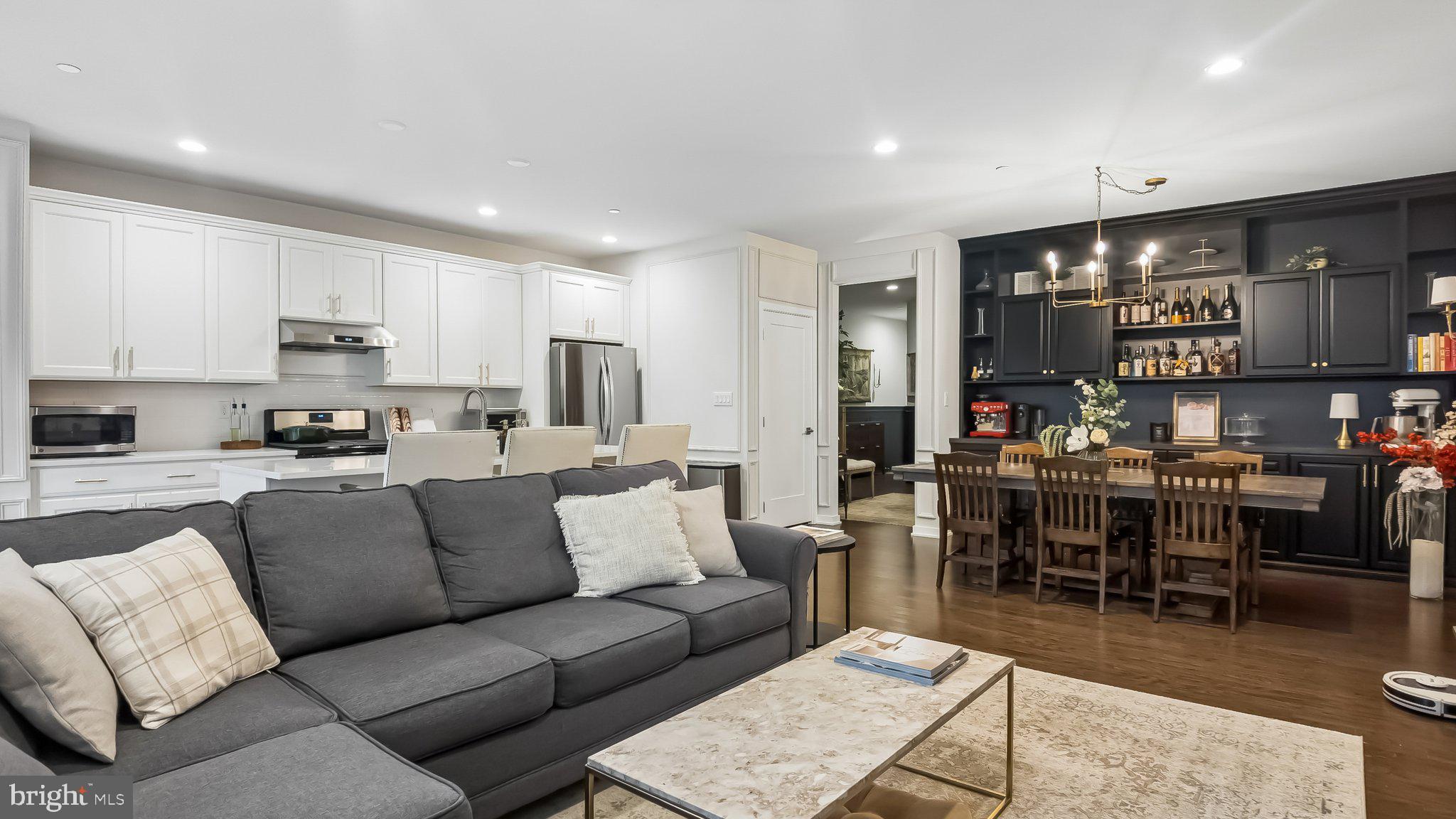 FRANKLIN STATION - Residential