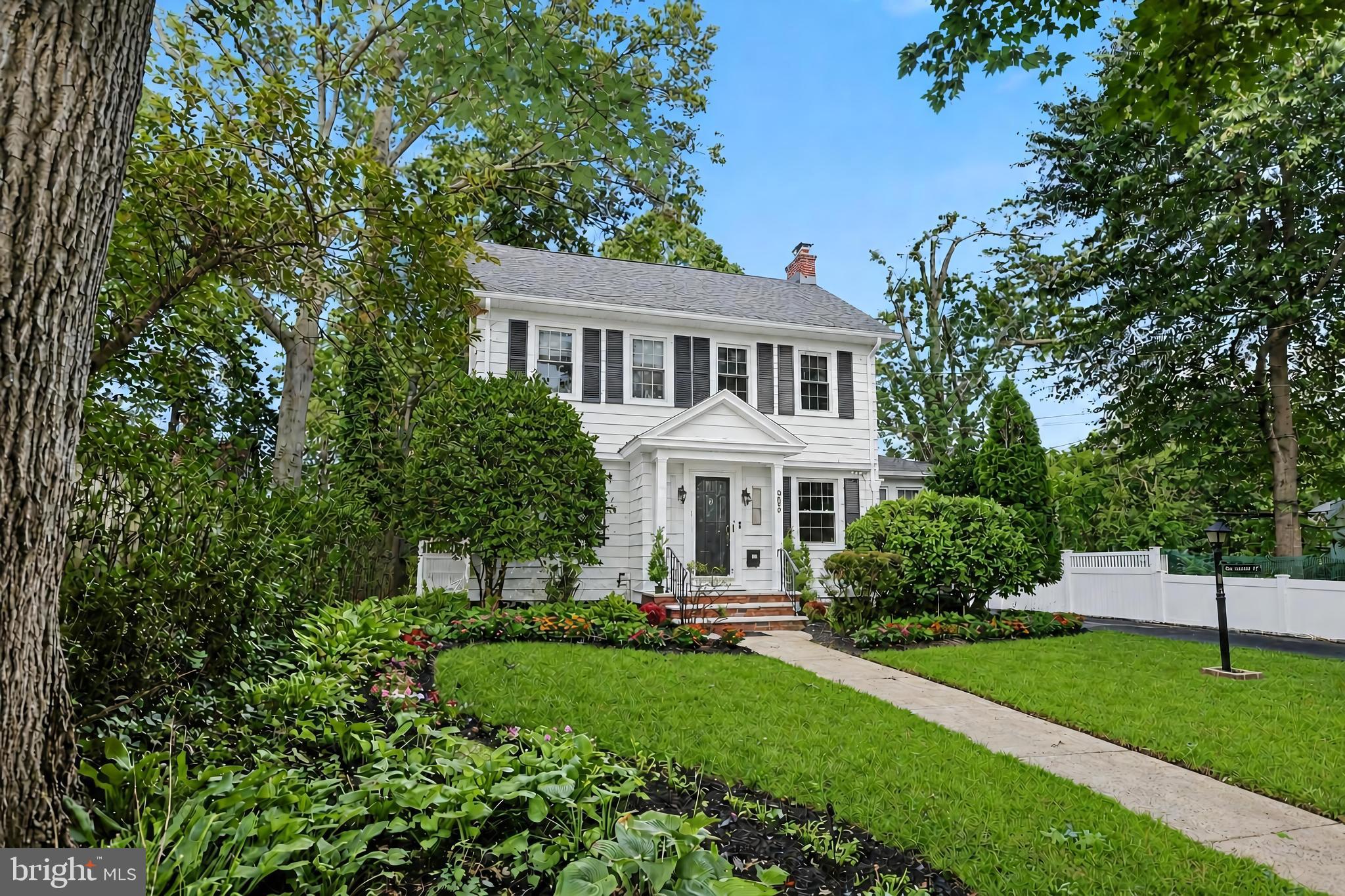 515 WALNUT STREET