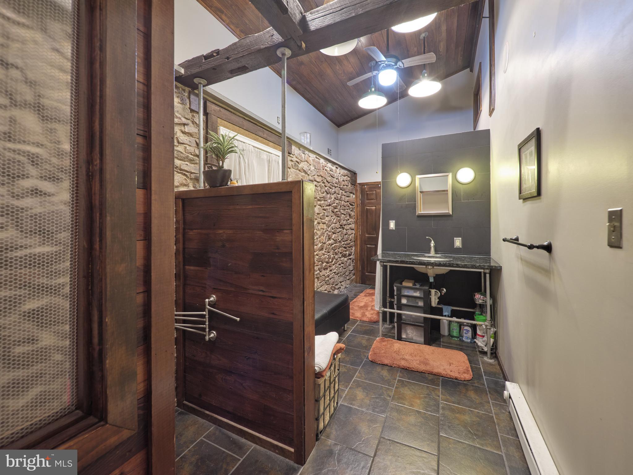 GERMINAL COLONY - Residential