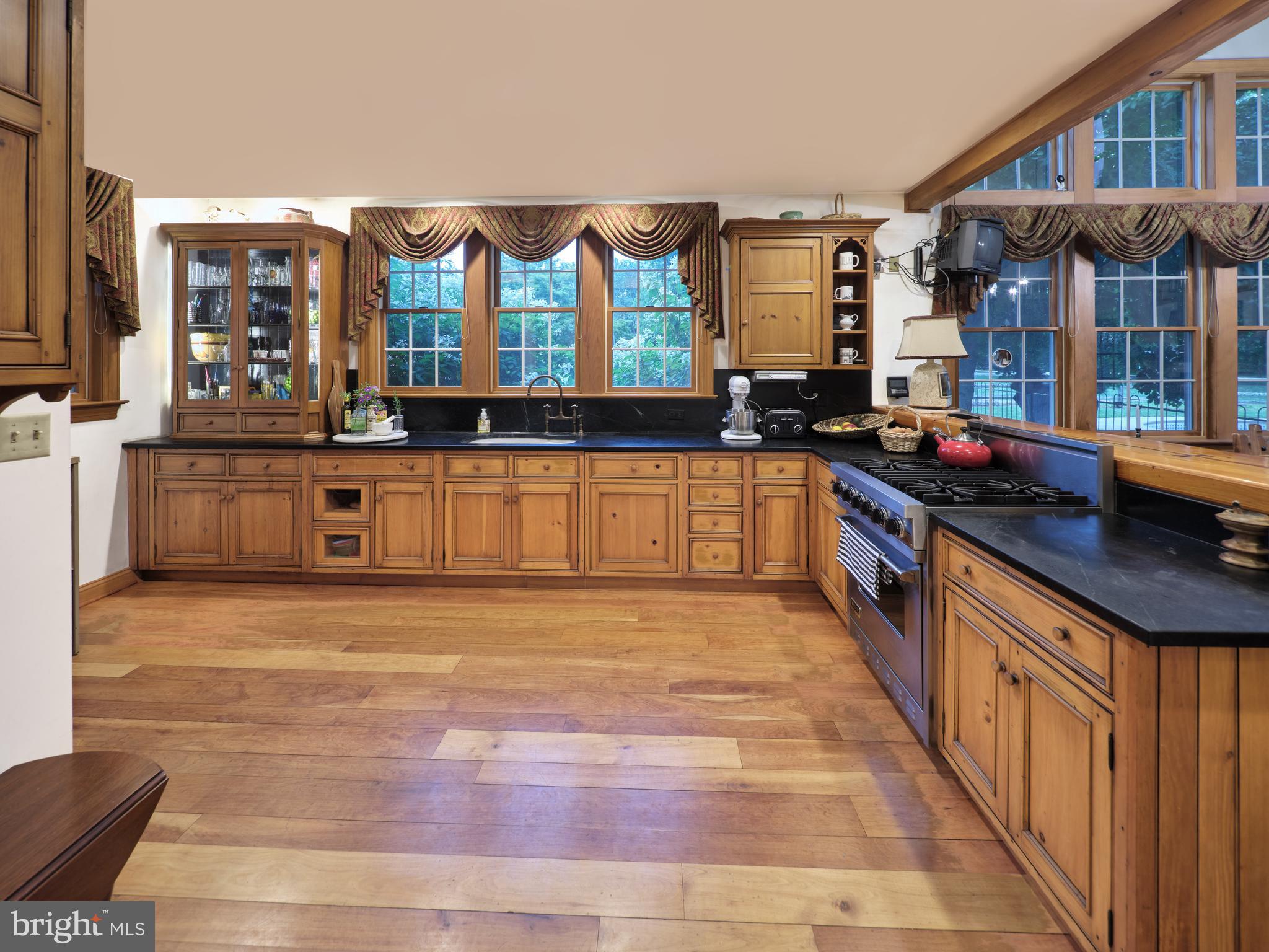 GERMINAL COLONY - Residential