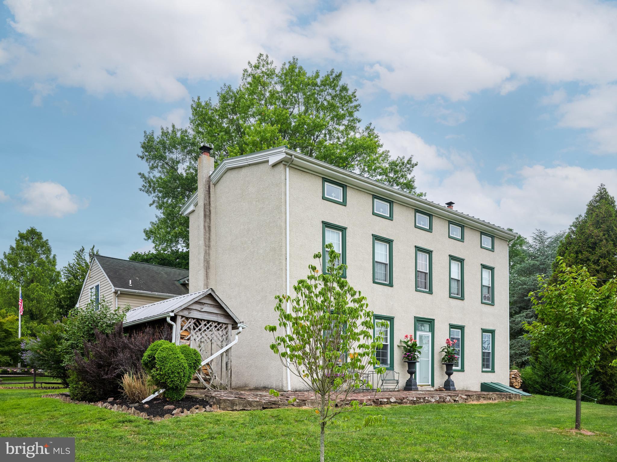 GERMINAL COLONY - Residential