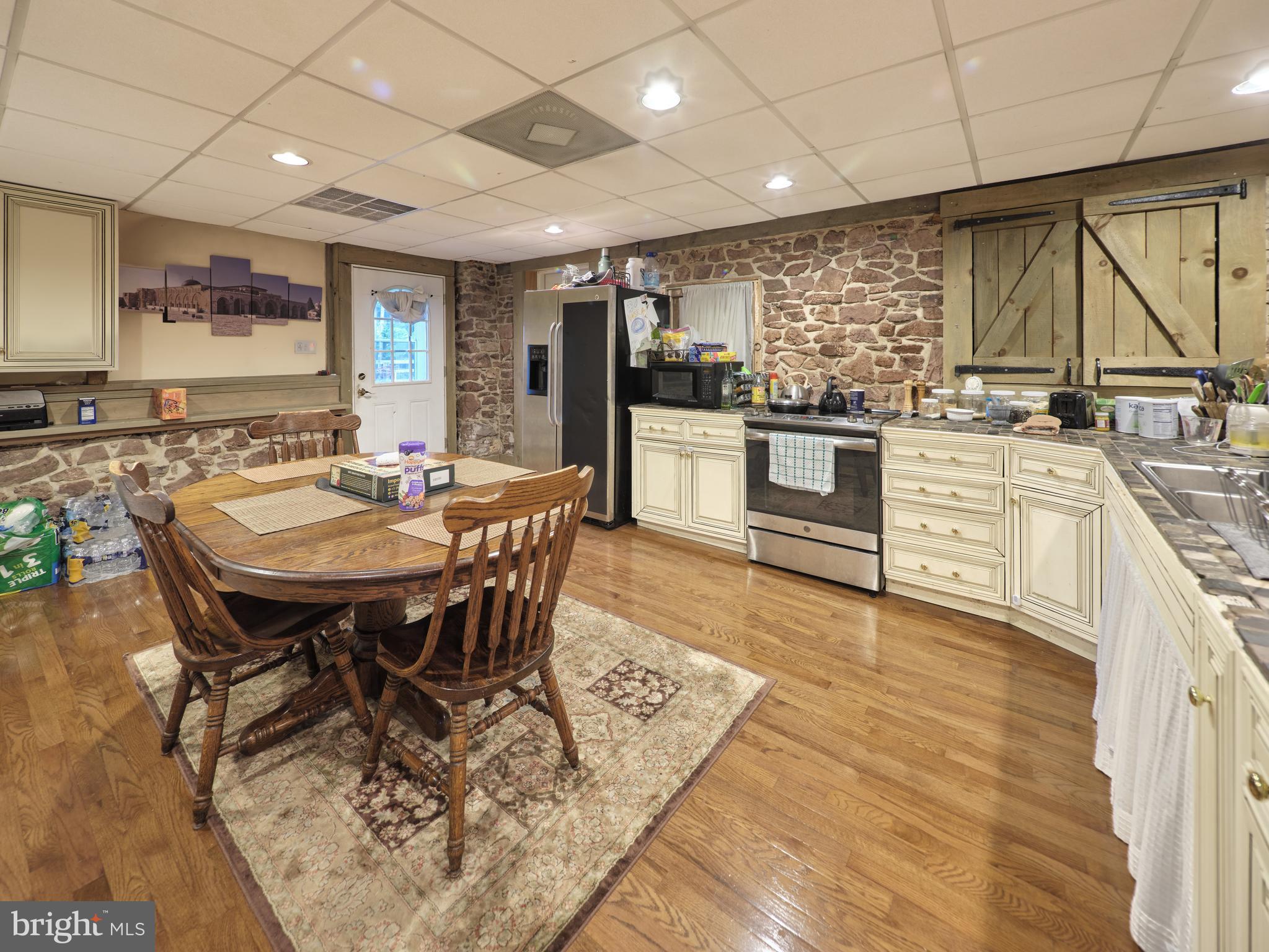 GERMINAL COLONY - Residential