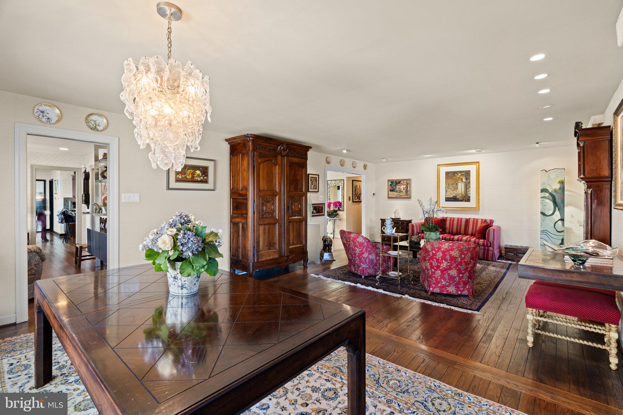 WHITPAIN FARM - Residential