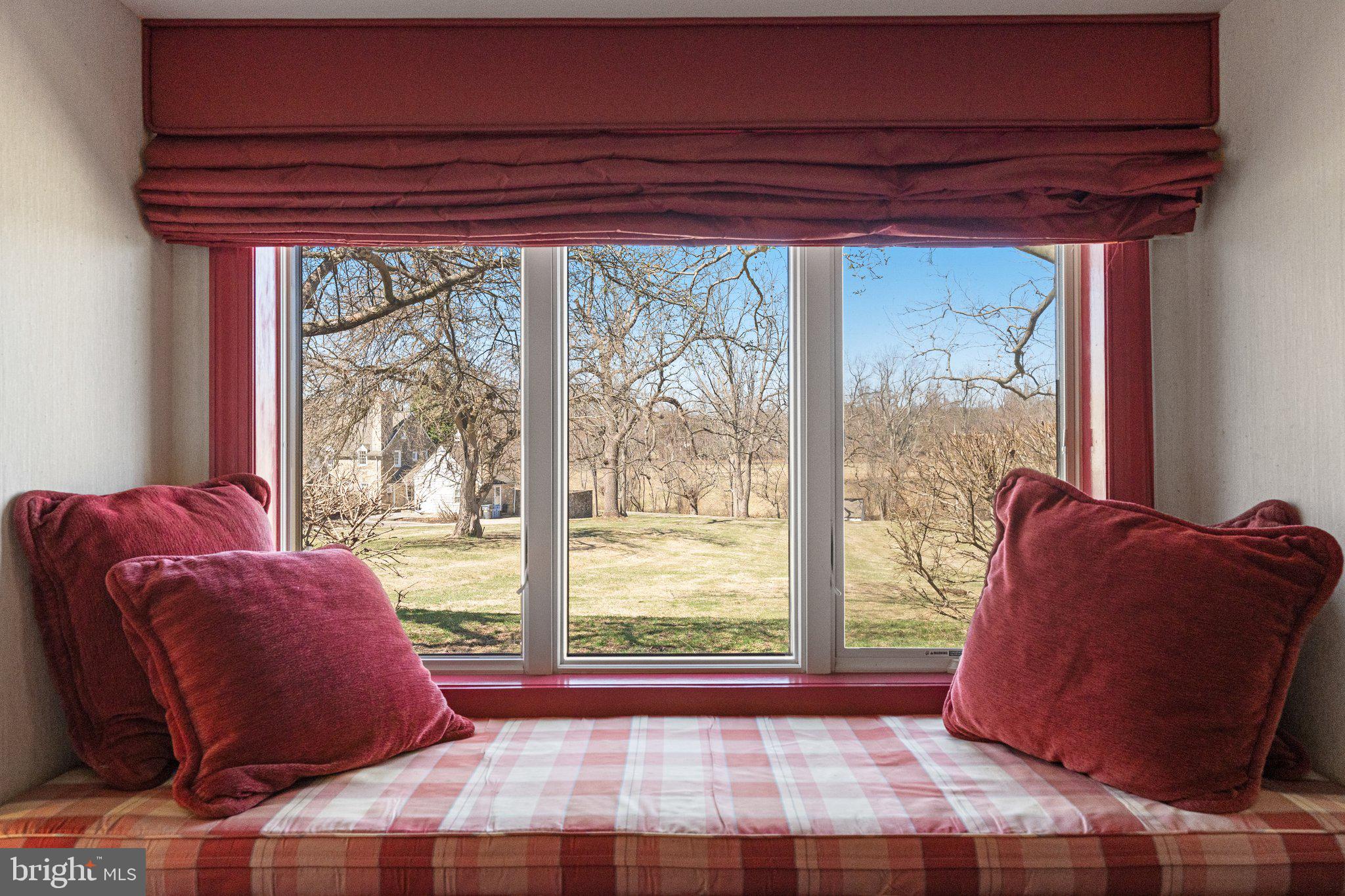 WHITPAIN FARM - Residential