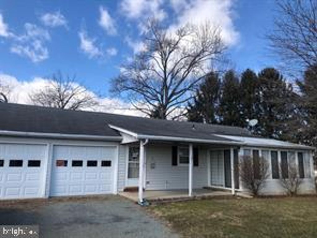 Photo of 24 LITTLE BRITAIN RD, NOTTINGHAM, PA 19362 (MLS # PALA2028660)