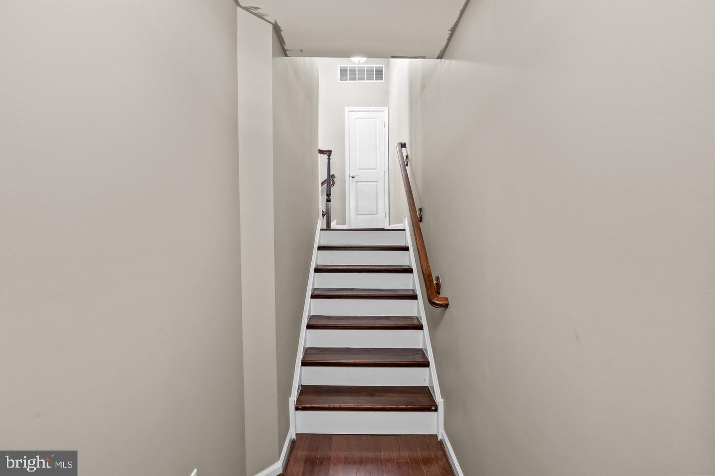 COUNTRY VIEW ESTATES - Residential