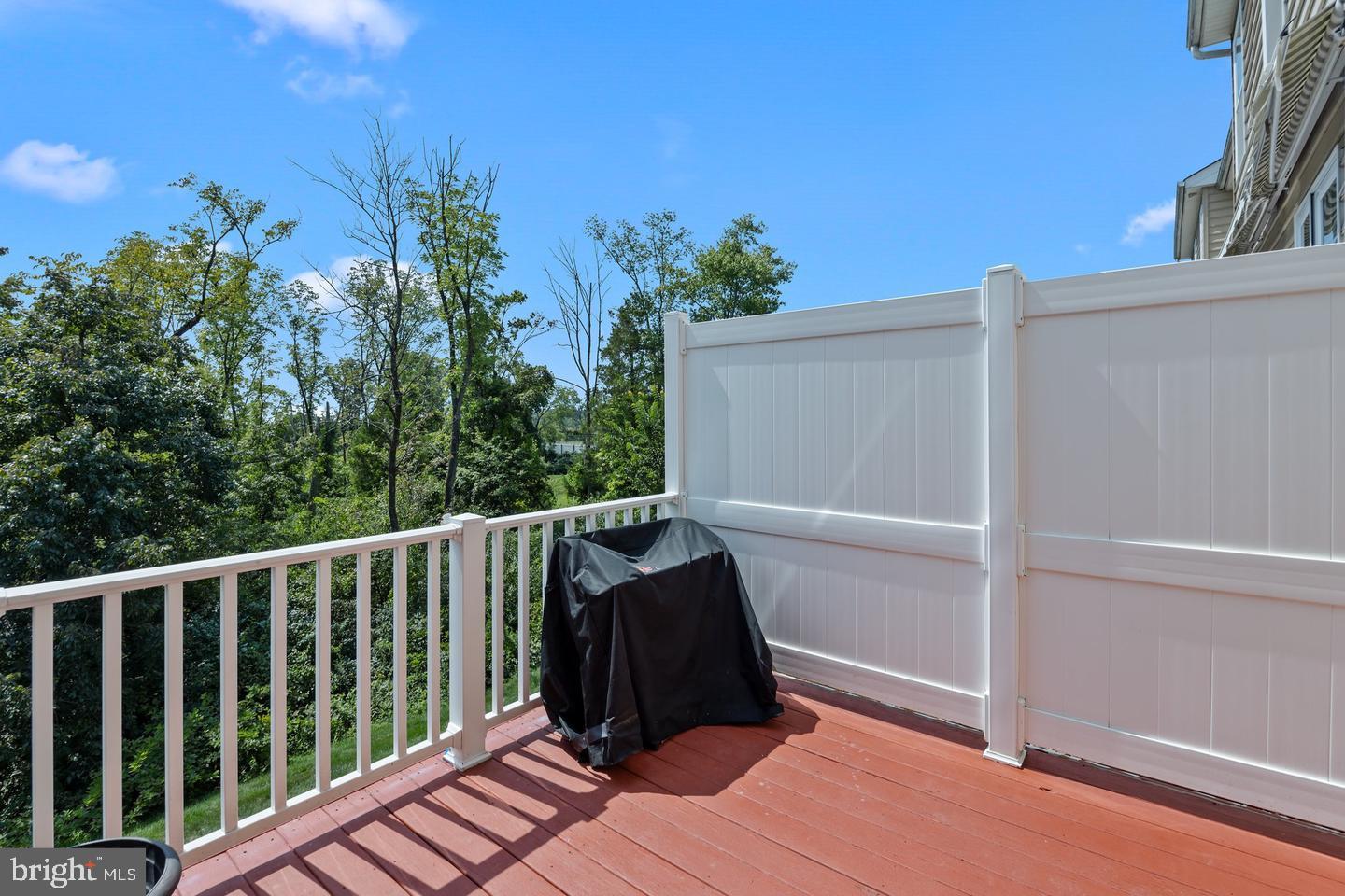 COUNTRY VIEW ESTATES - Residential