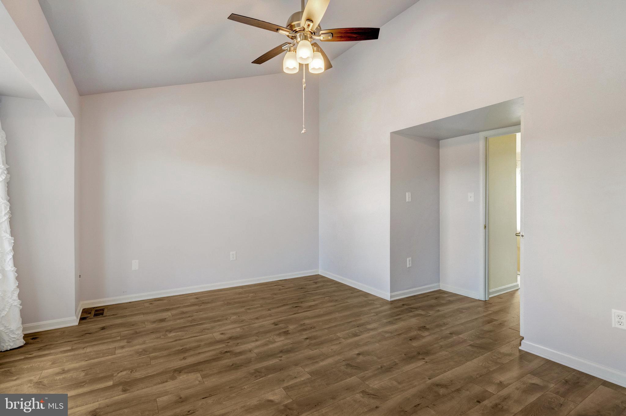 KEENE MILL OVERLOOK - Residential Lease