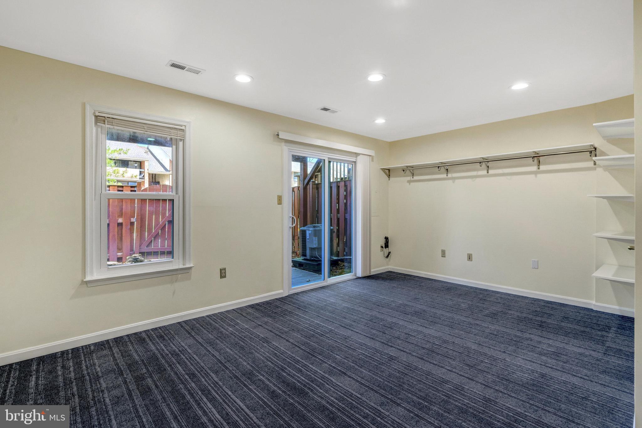 KEENE MILL OVERLOOK - Residential Lease