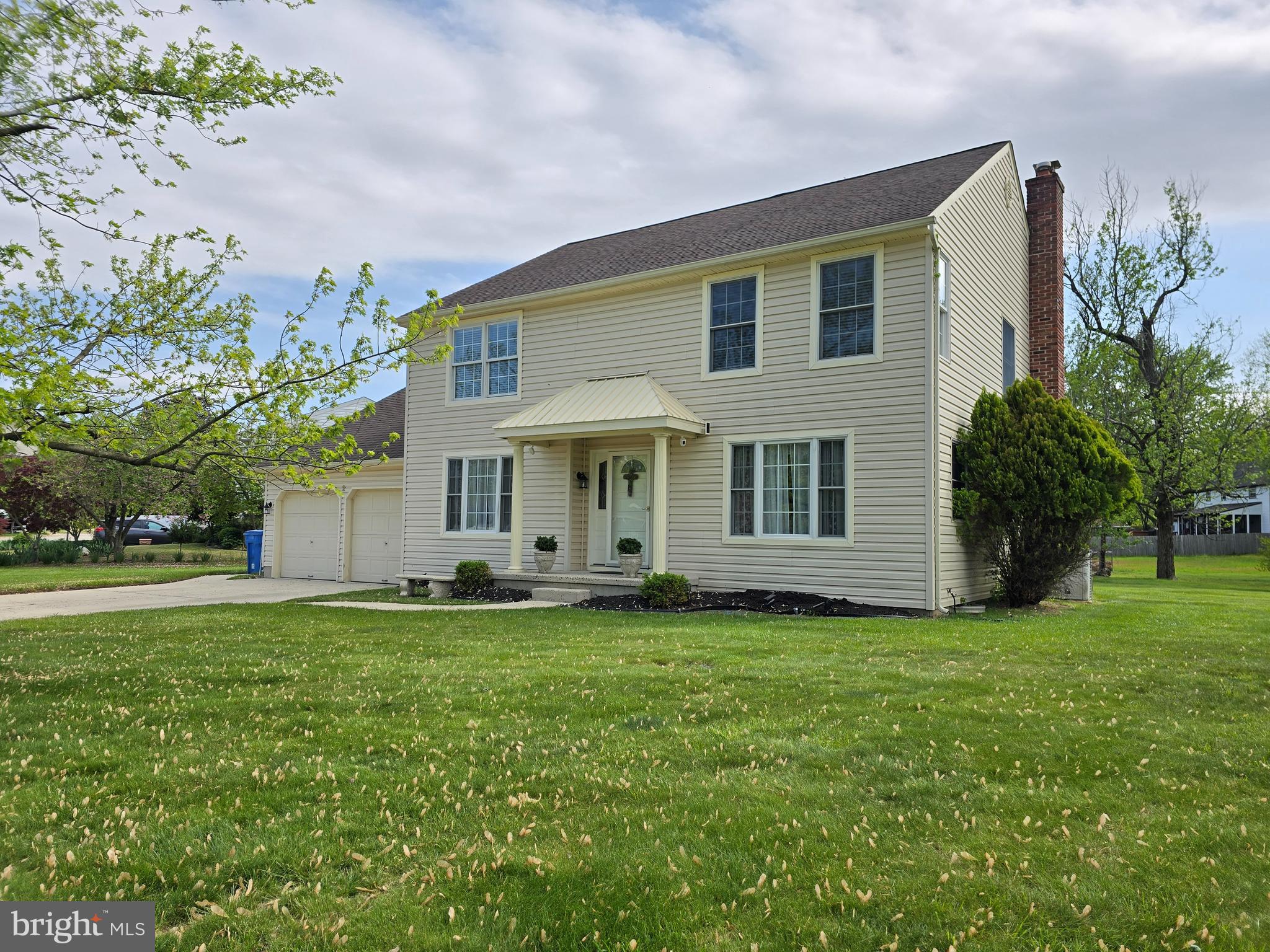 2 WESTBURY DRIVE