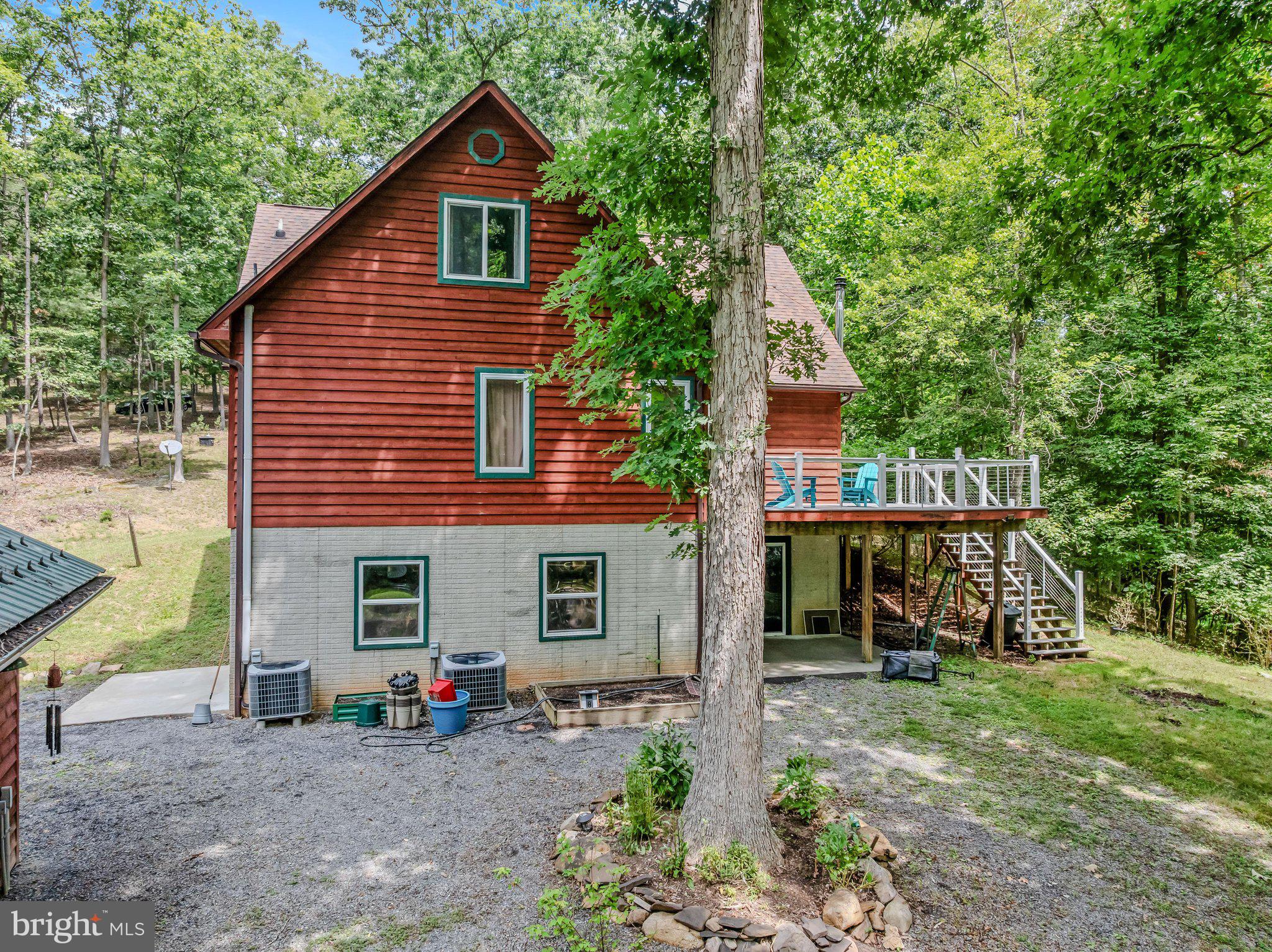 175 CHASE WOODS LANE