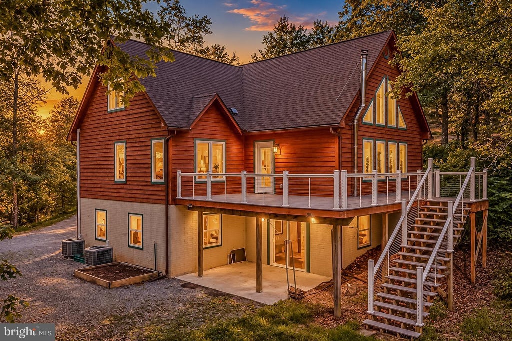 Photo of 175 Chase Woods Lane, GREAT CACAPON, WV 25422 (MLS # WVMO2008004)