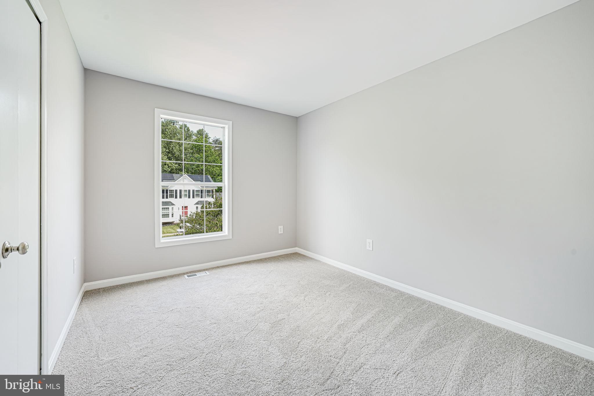 DEVON GREEN - Residential