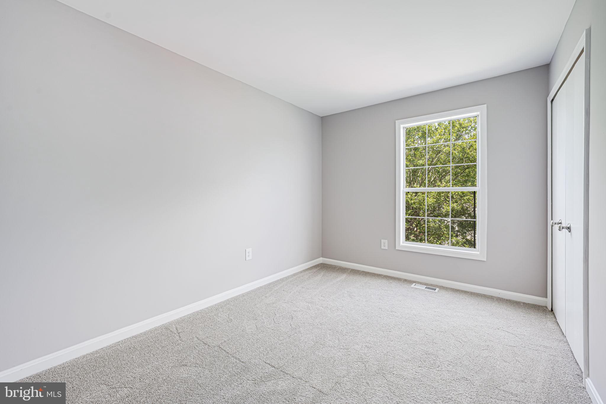 DEVON GREEN - Residential