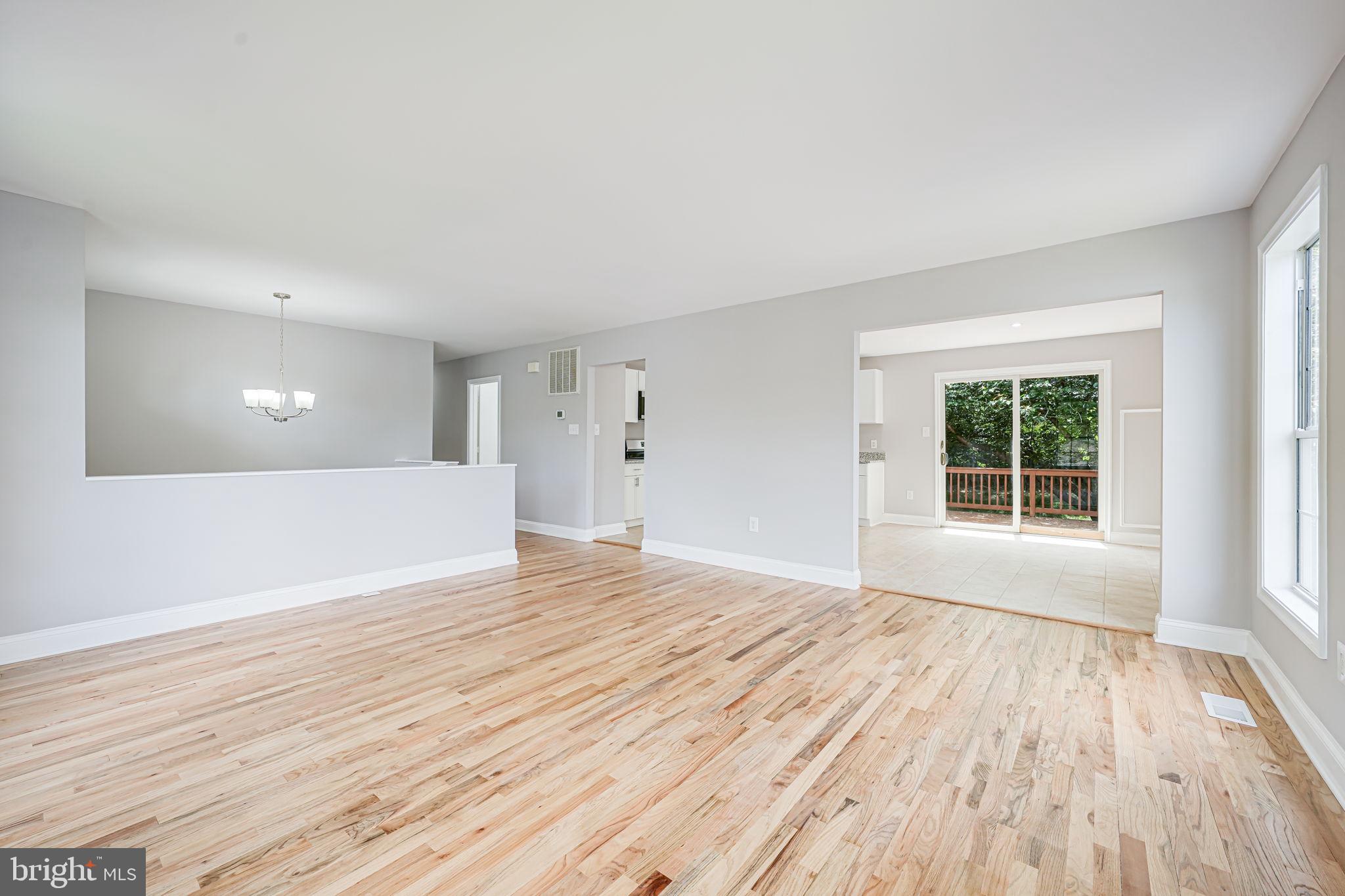 DEVON GREEN - Residential