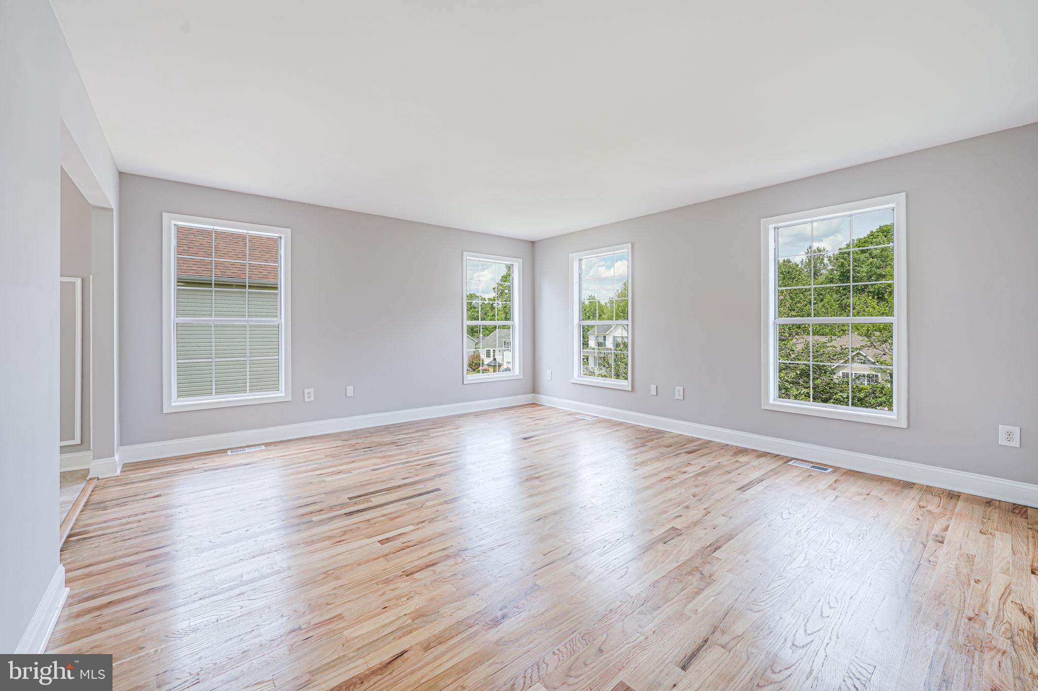 DEVON GREEN - Residential