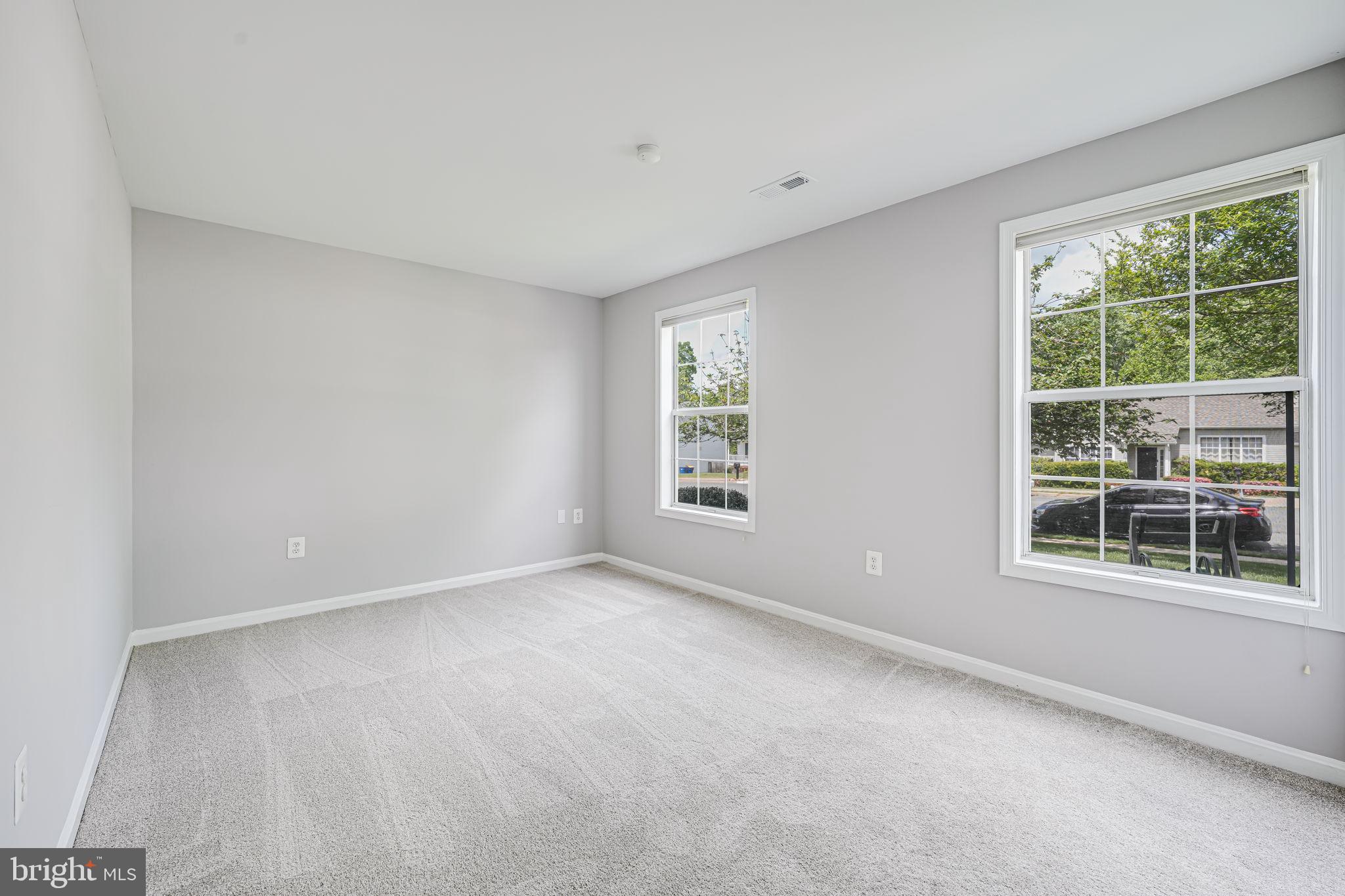 DEVON GREEN - Residential