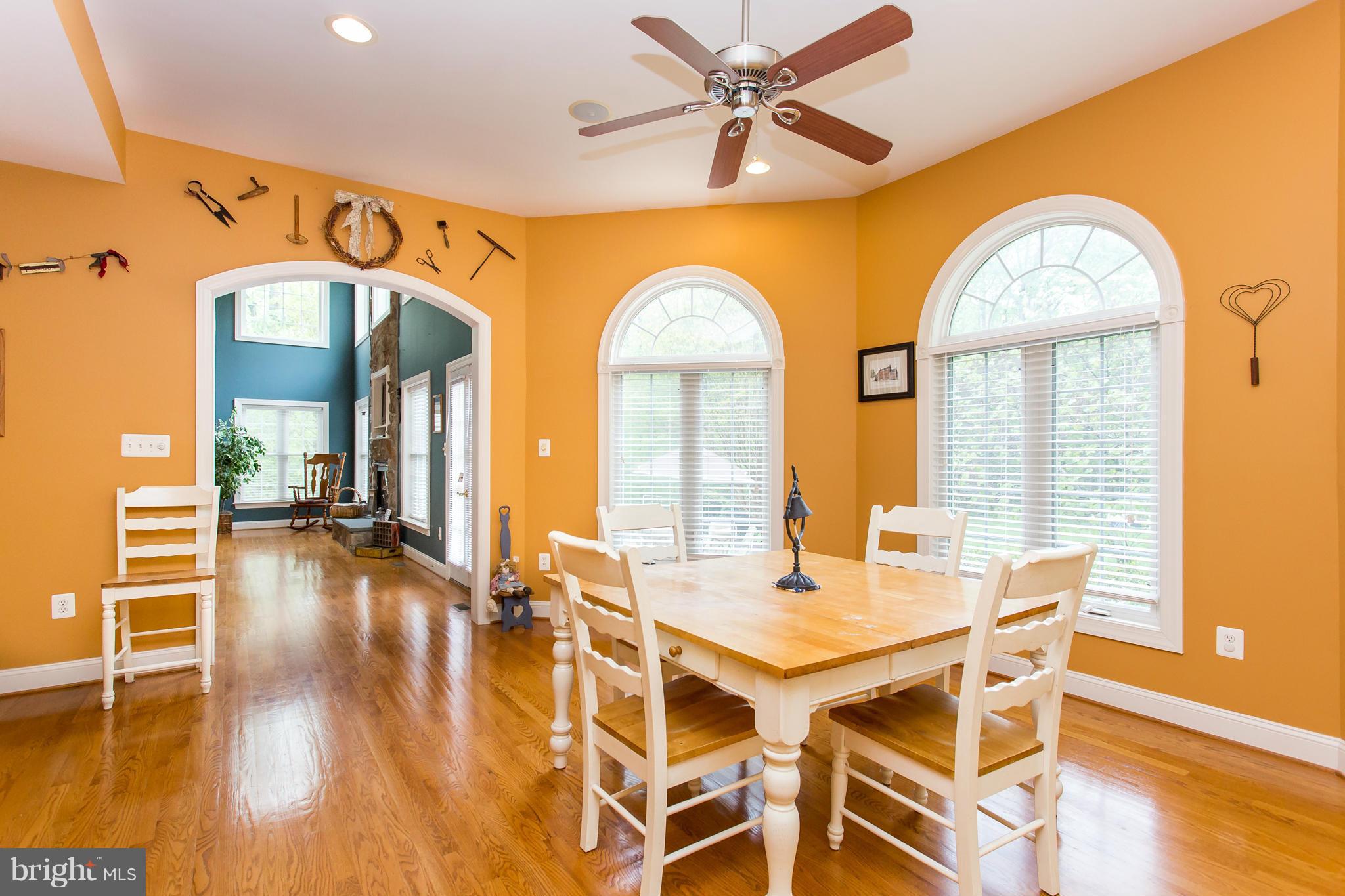 HUNTERS POND - Residential