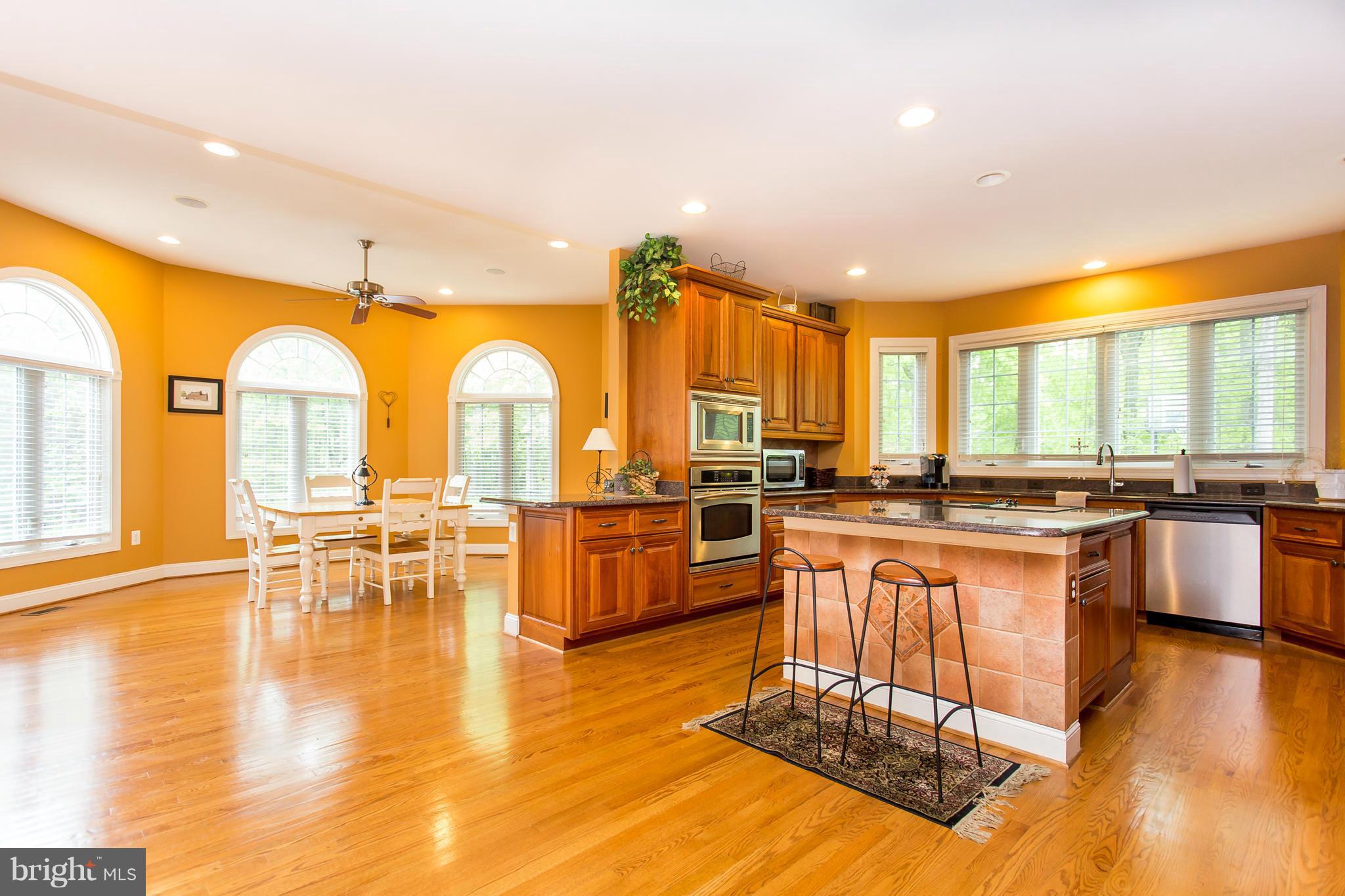 HUNTERS POND - Residential