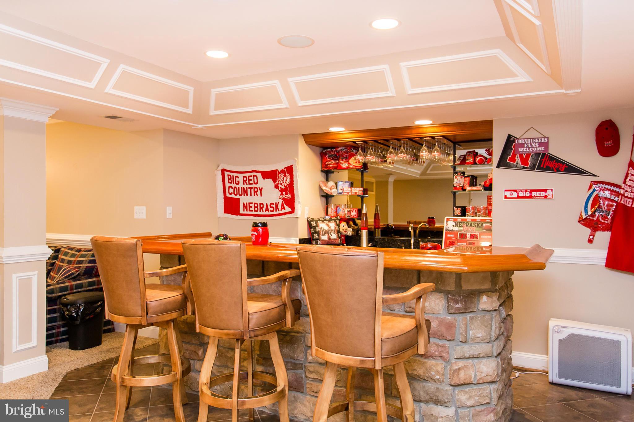 HUNTERS POND - Residential