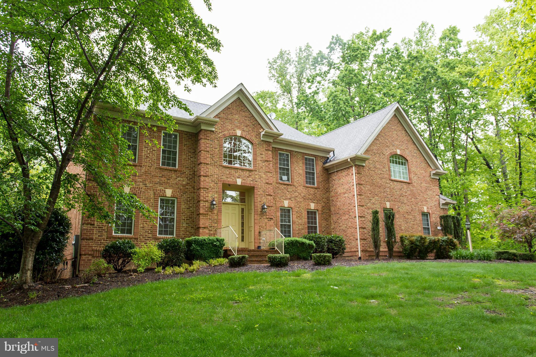 HUNTERS POND - Residential