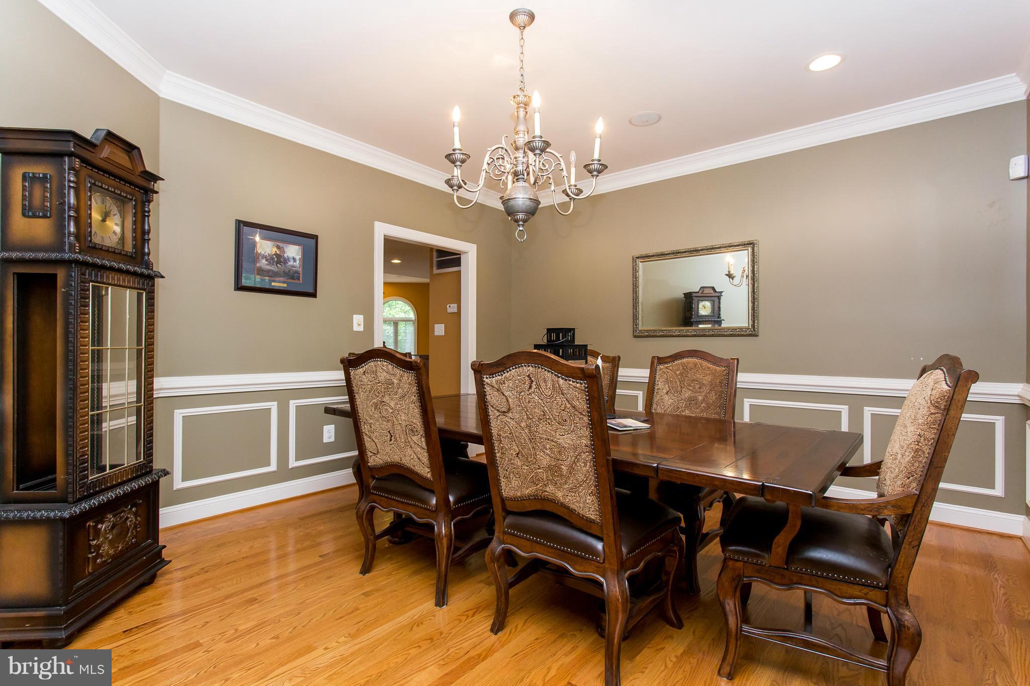 HUNTERS POND - Residential