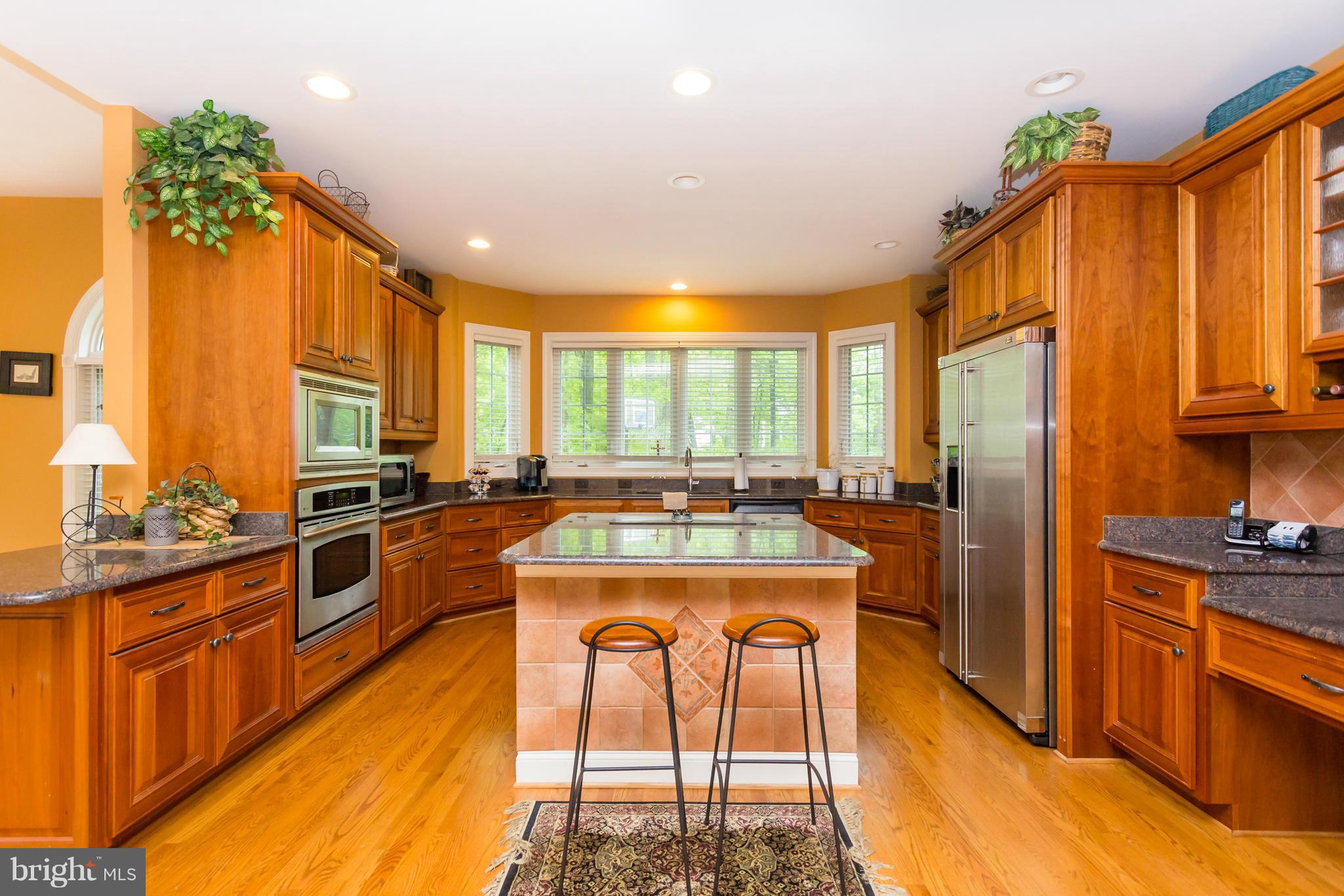 HUNTERS POND - Residential