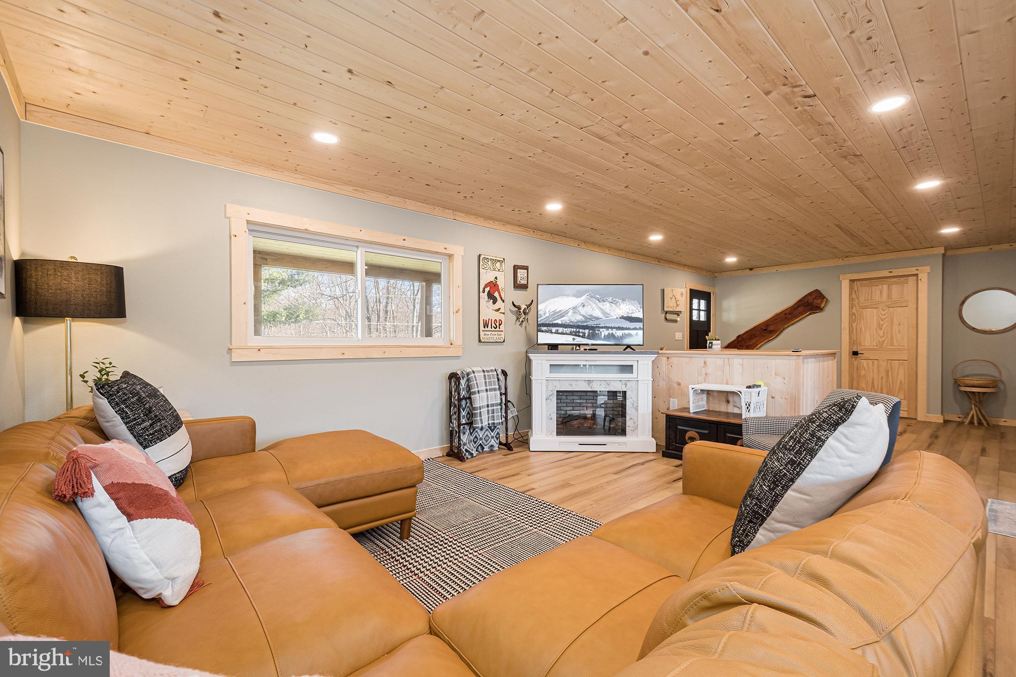 PYSELL ROAD - Residential