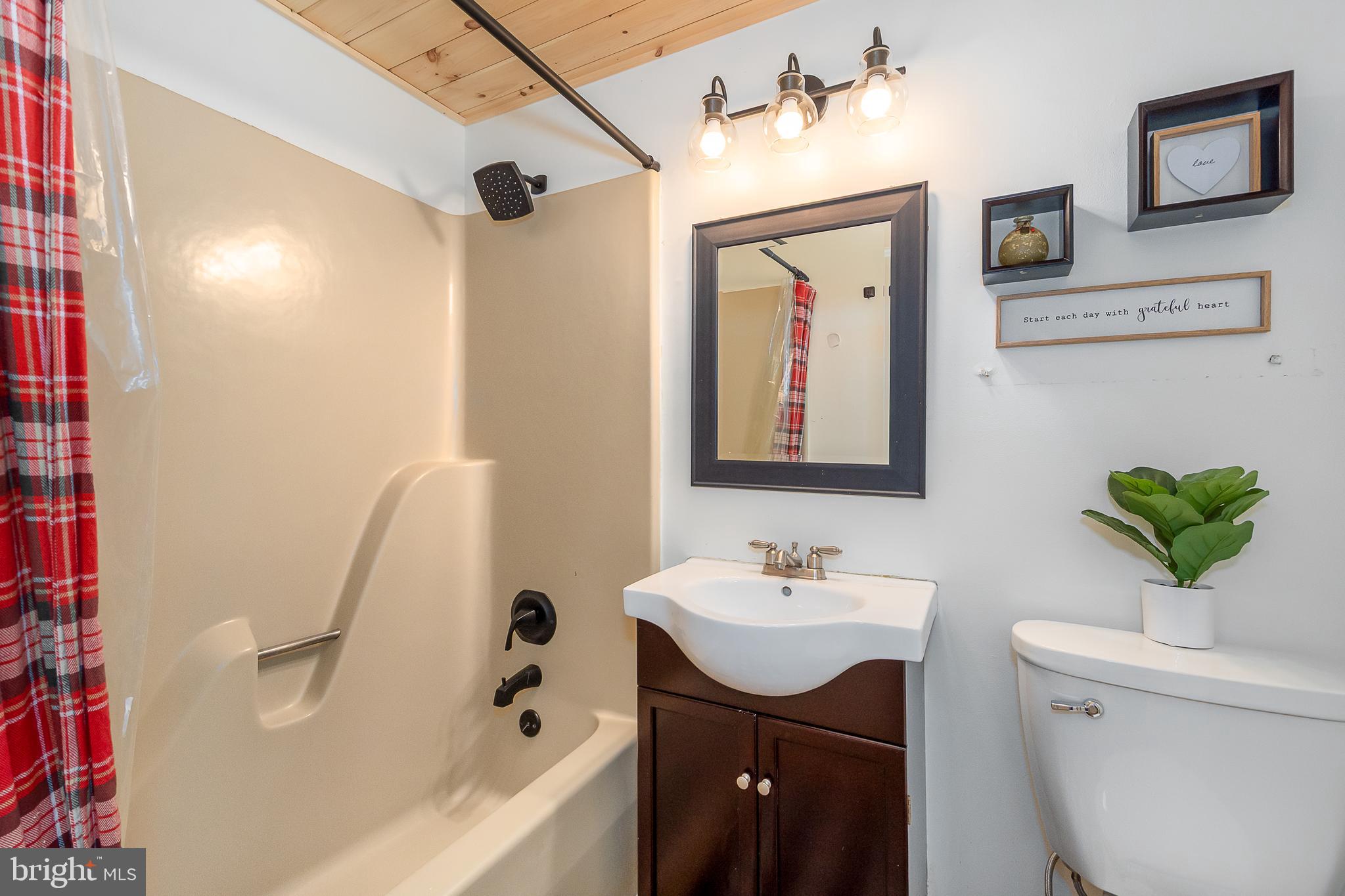 PYSELL ROAD - Residential