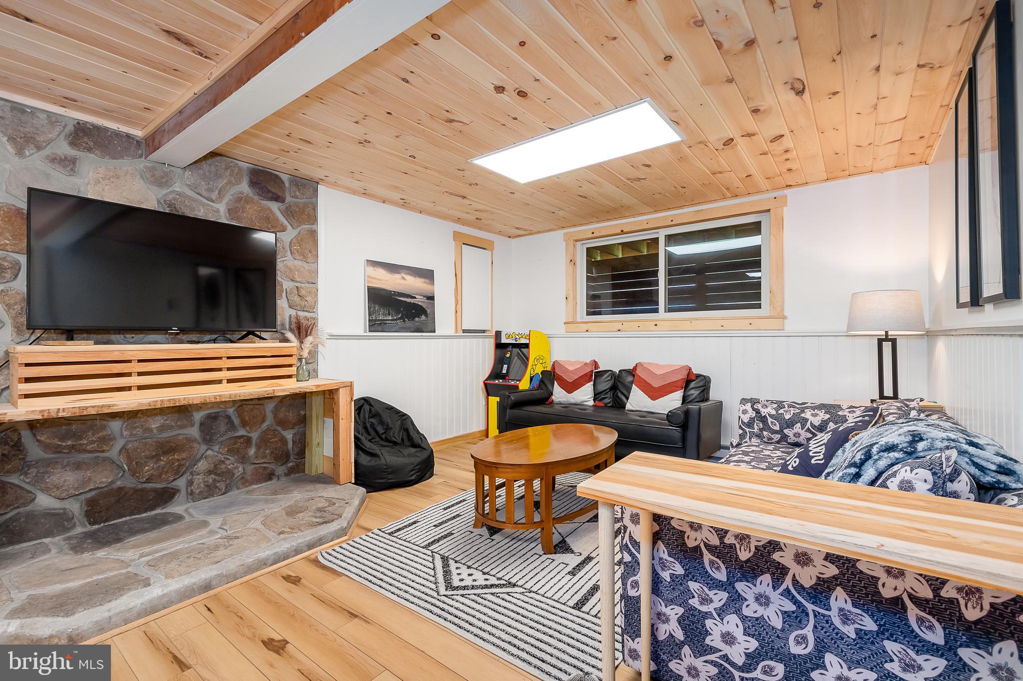 PYSELL ROAD - Residential