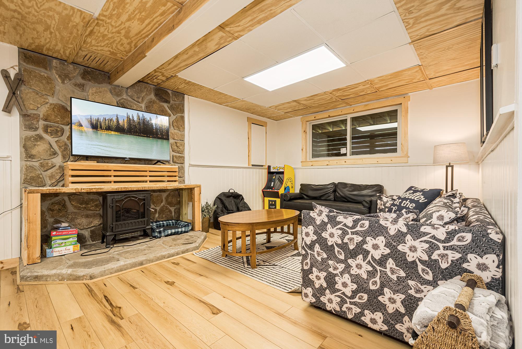 PYSELL ROAD - Residential