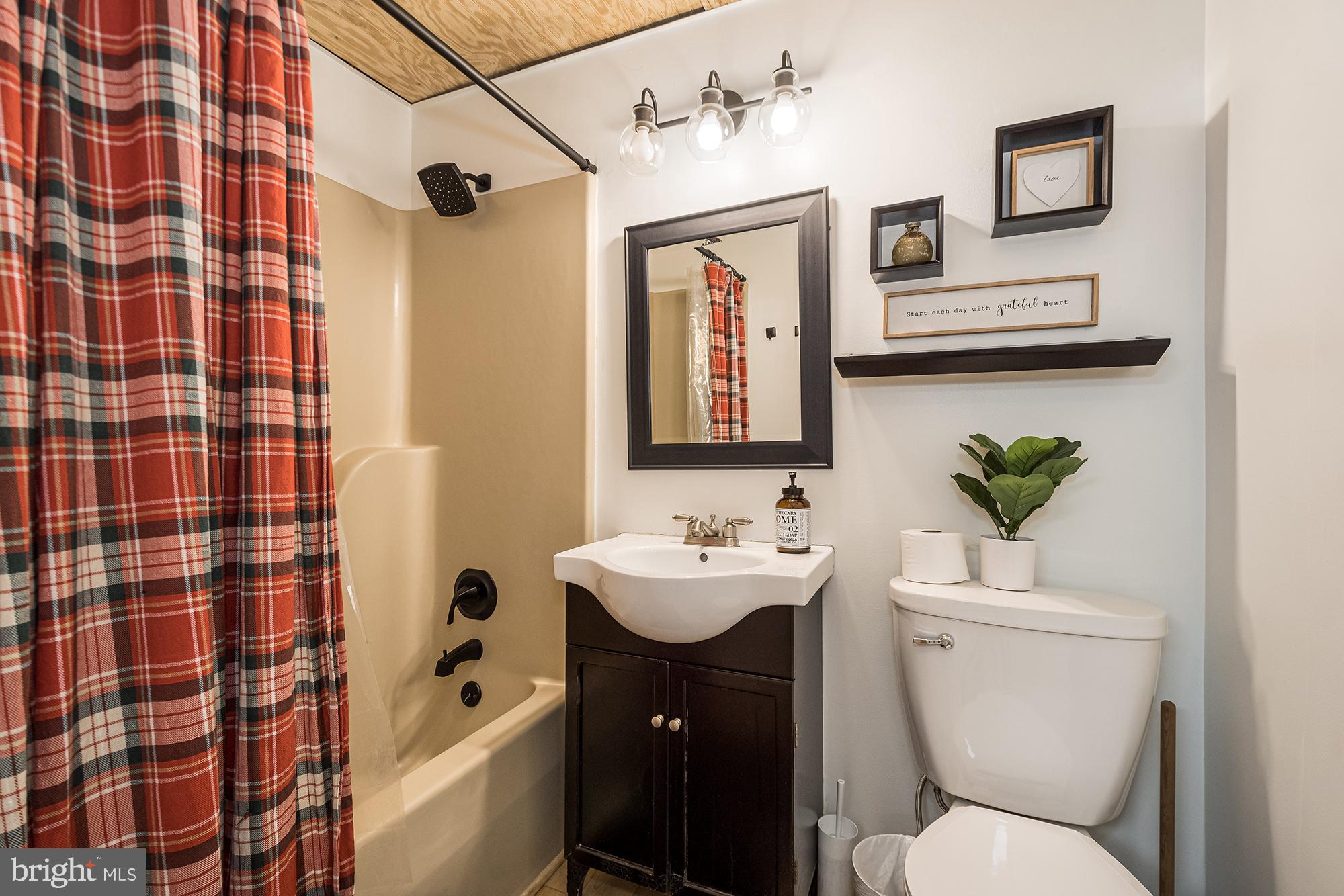 PYSELL ROAD - Residential