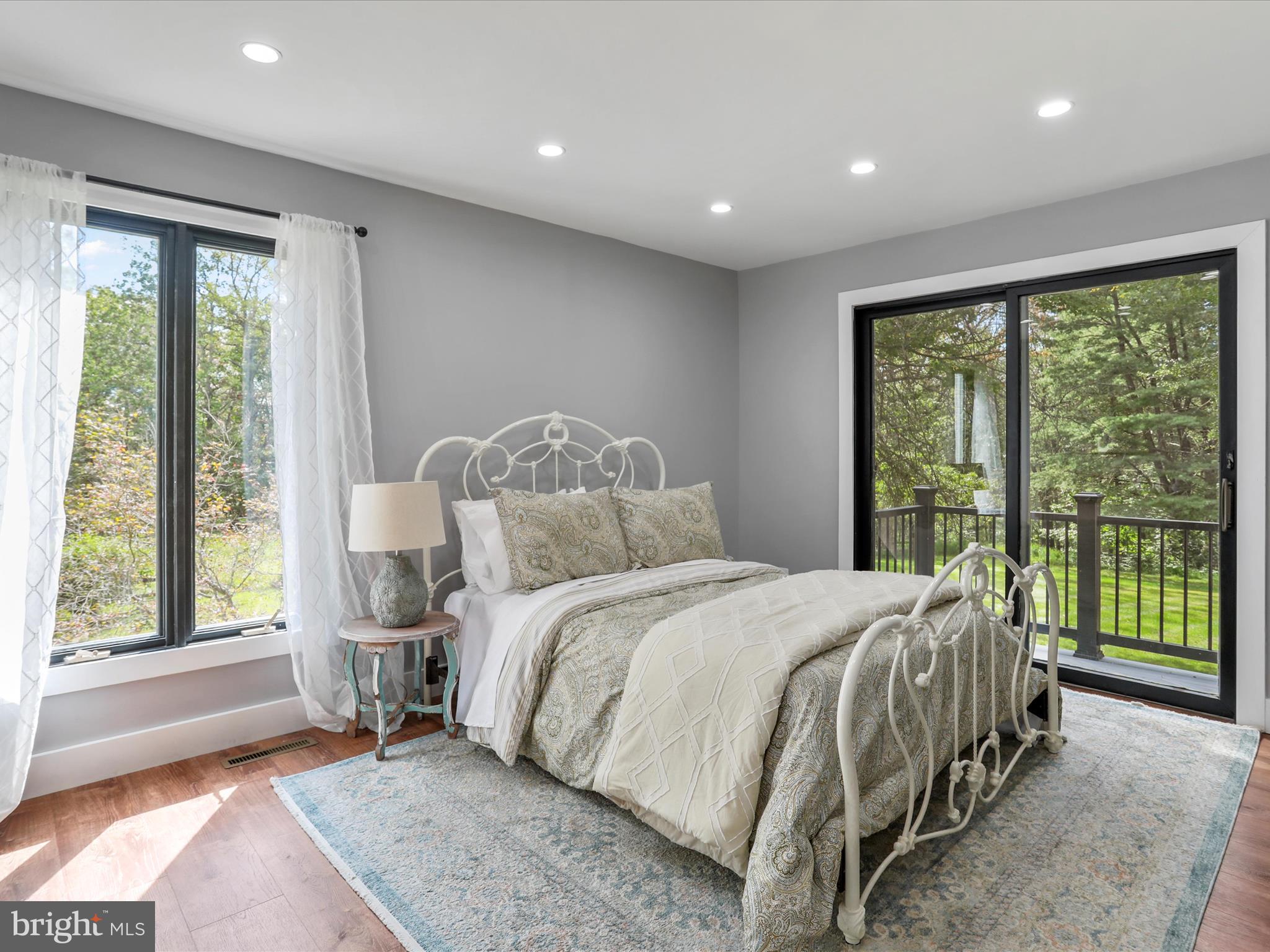 MINERAL SPRINGS - Residential