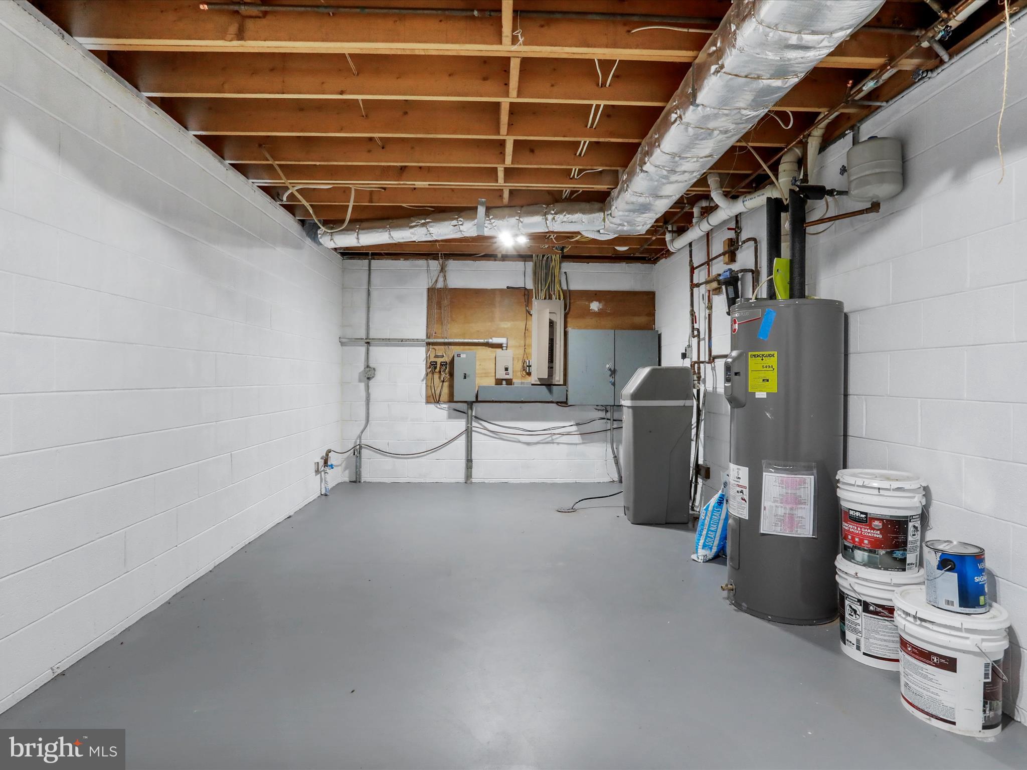 MINERAL SPRINGS - Residential