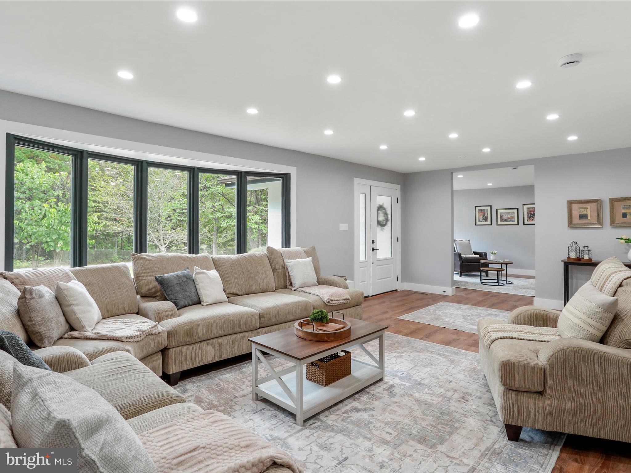 MINERAL SPRINGS - Residential