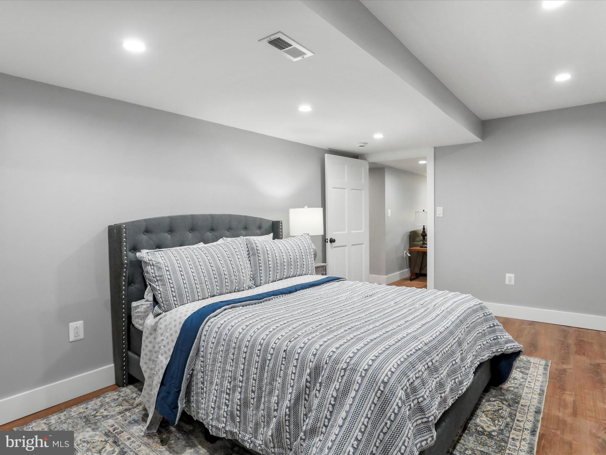 MINERAL SPRINGS - Residential