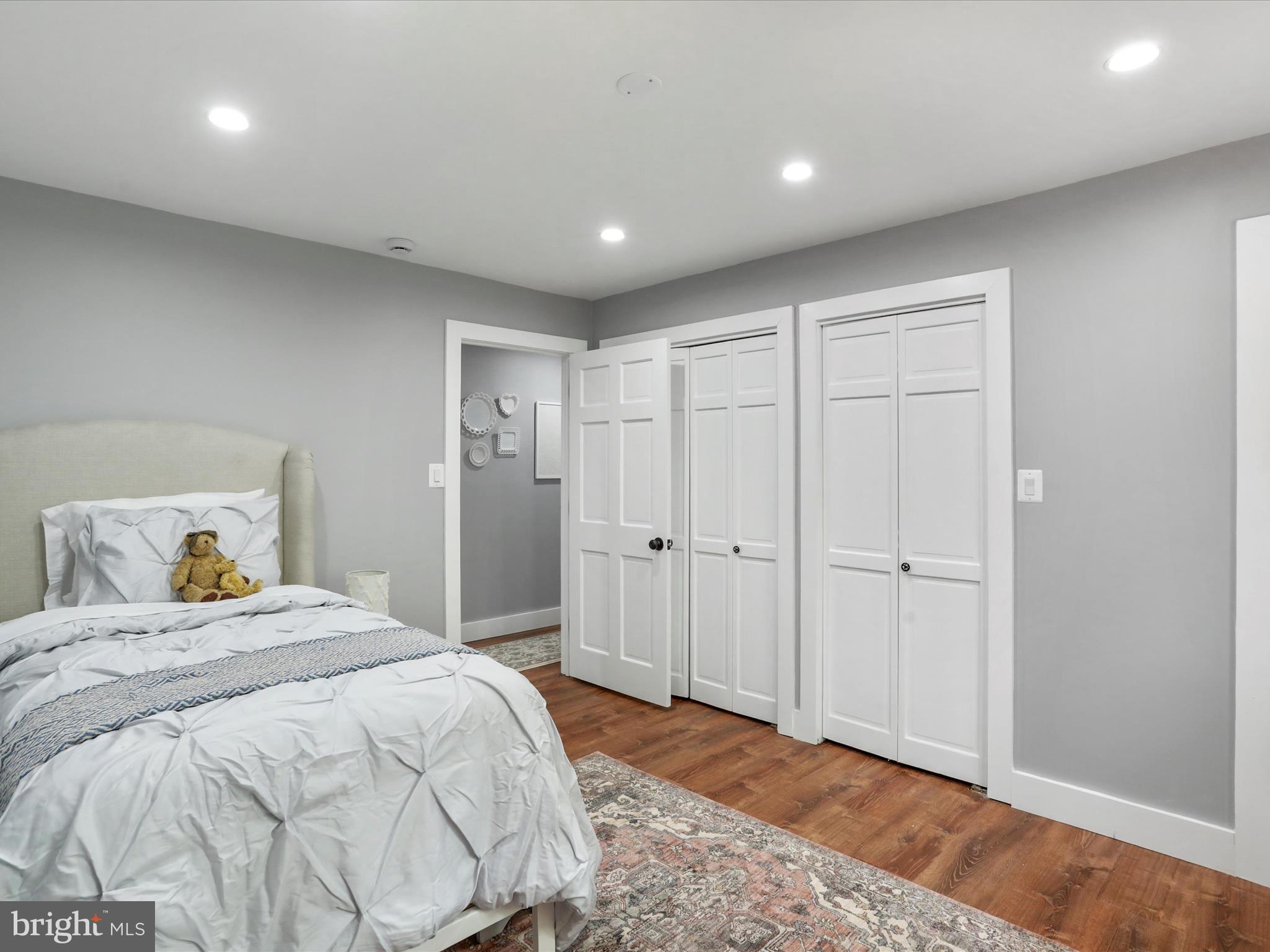 MINERAL SPRINGS - Residential