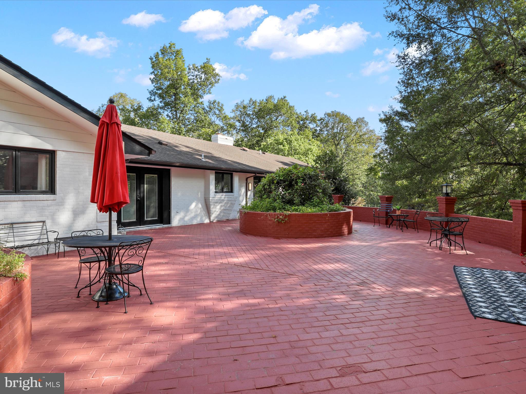 MINERAL SPRINGS - Residential